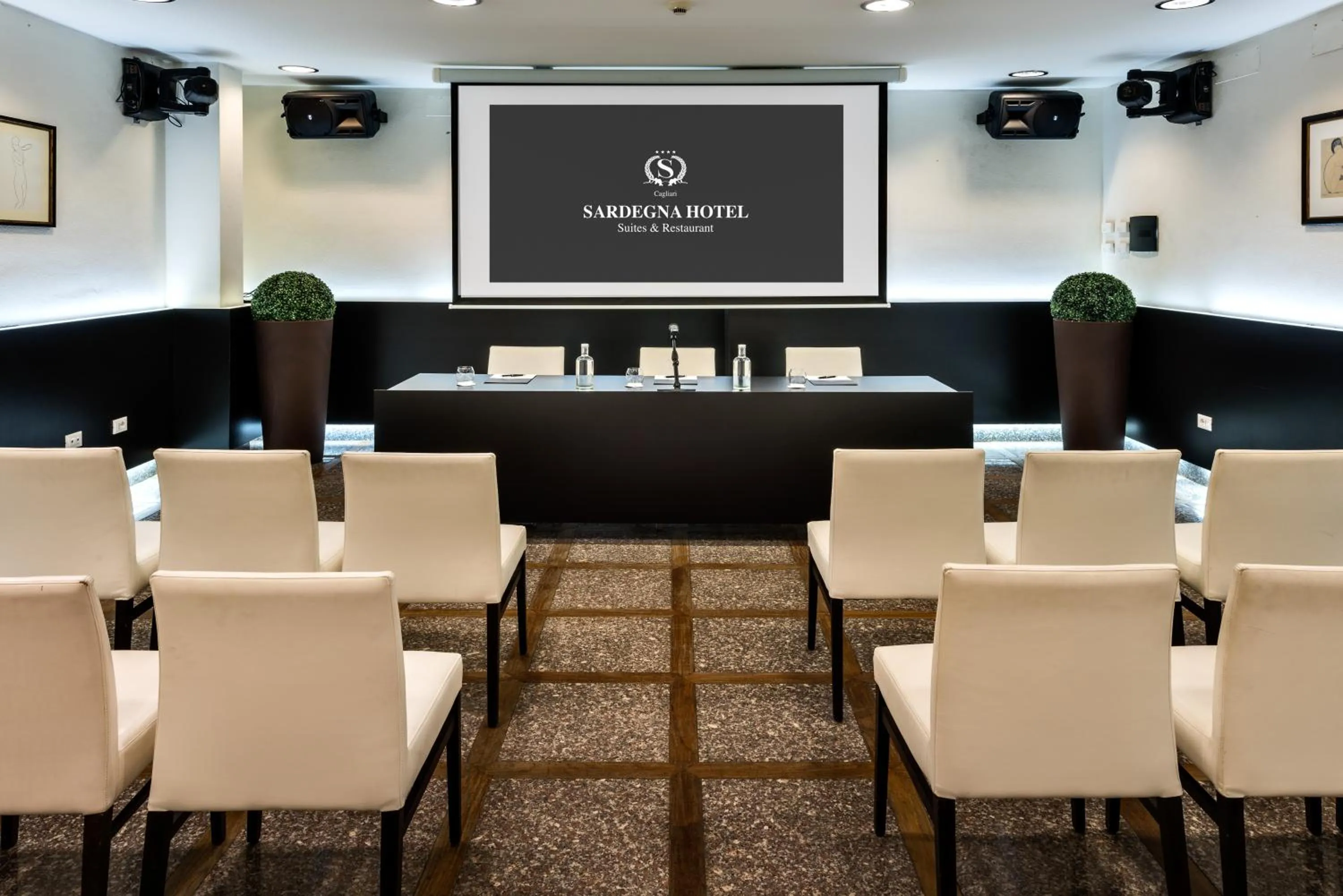 Meeting/conference room in Sardegna Hotel - Suites & Restaurant