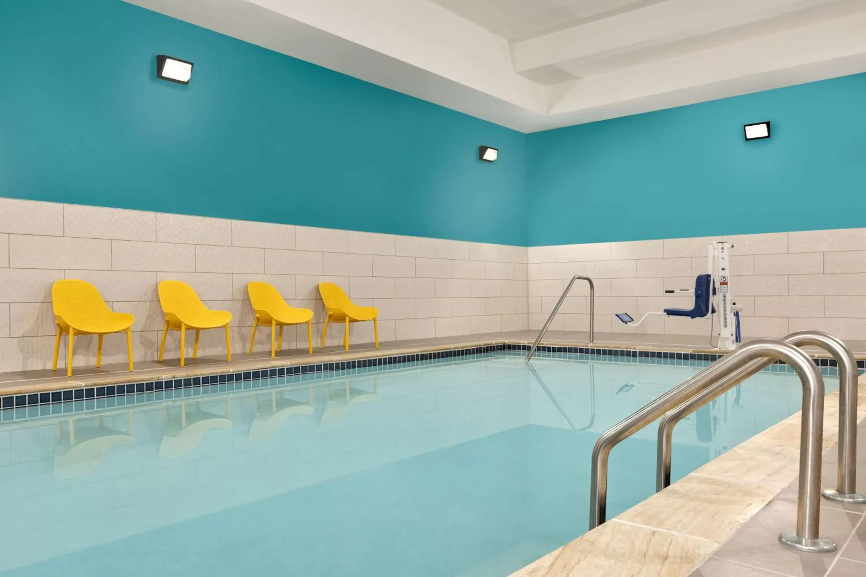 Activities, Swimming Pool in Park Inn by Radisson, Florence, SC