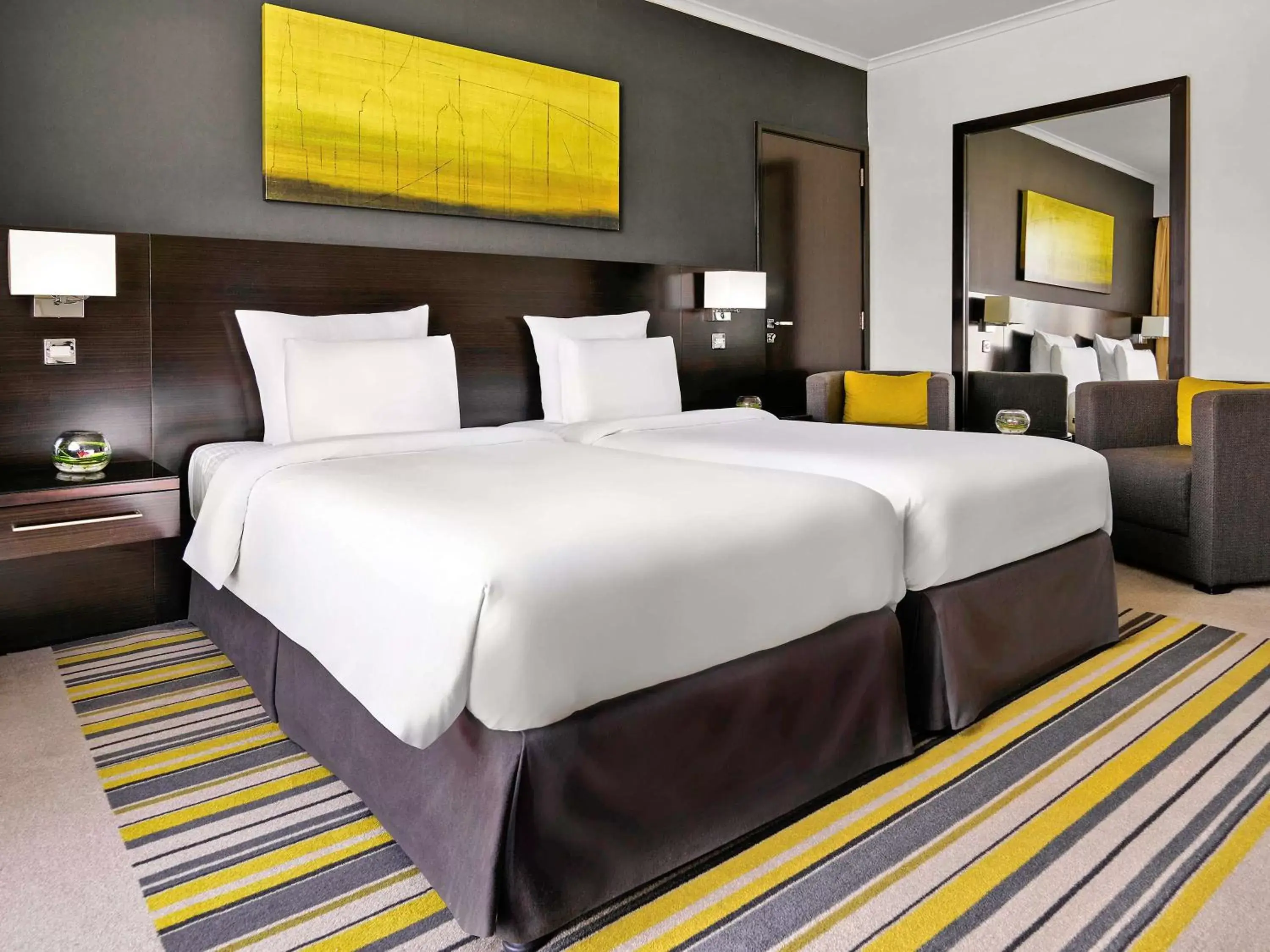 Photo of the whole room, Bed in Pullman Dubai Creek City Centre