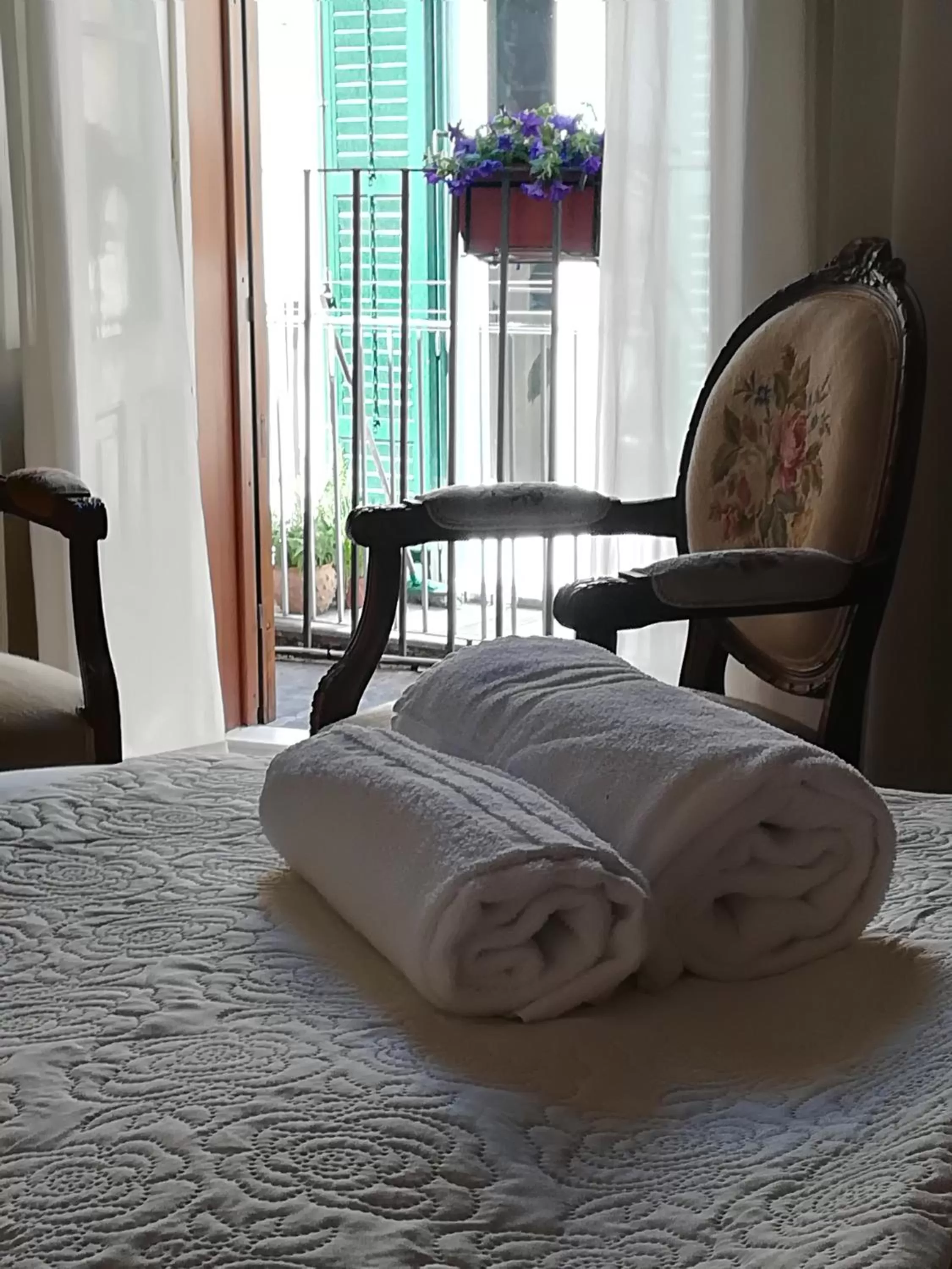 Double Room with Balcony in Residenza Donnafugata B&B