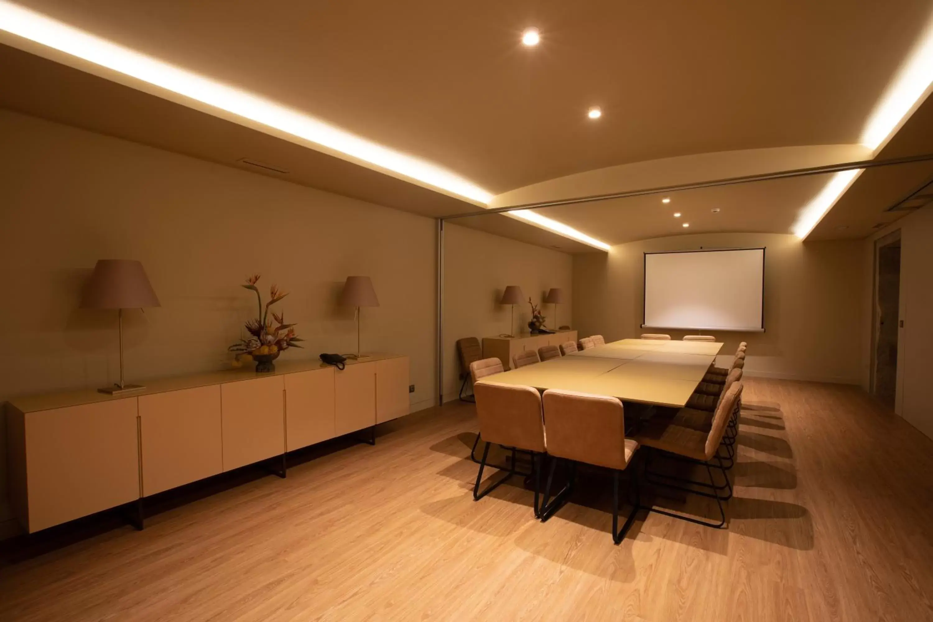 Meeting/conference room in Zenite Boutique Hotel & SPA