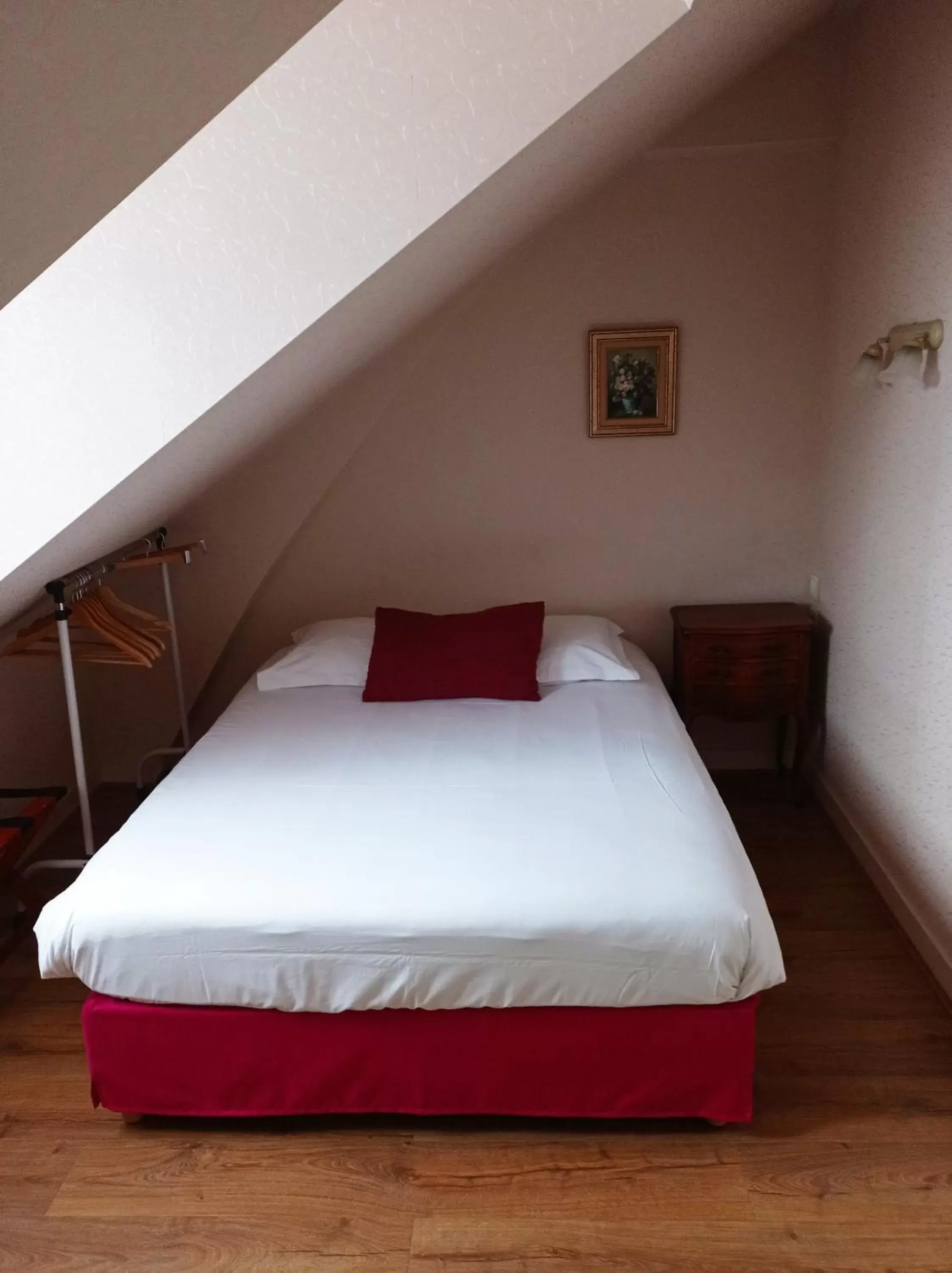 Bed in Hôtel Du Manoir