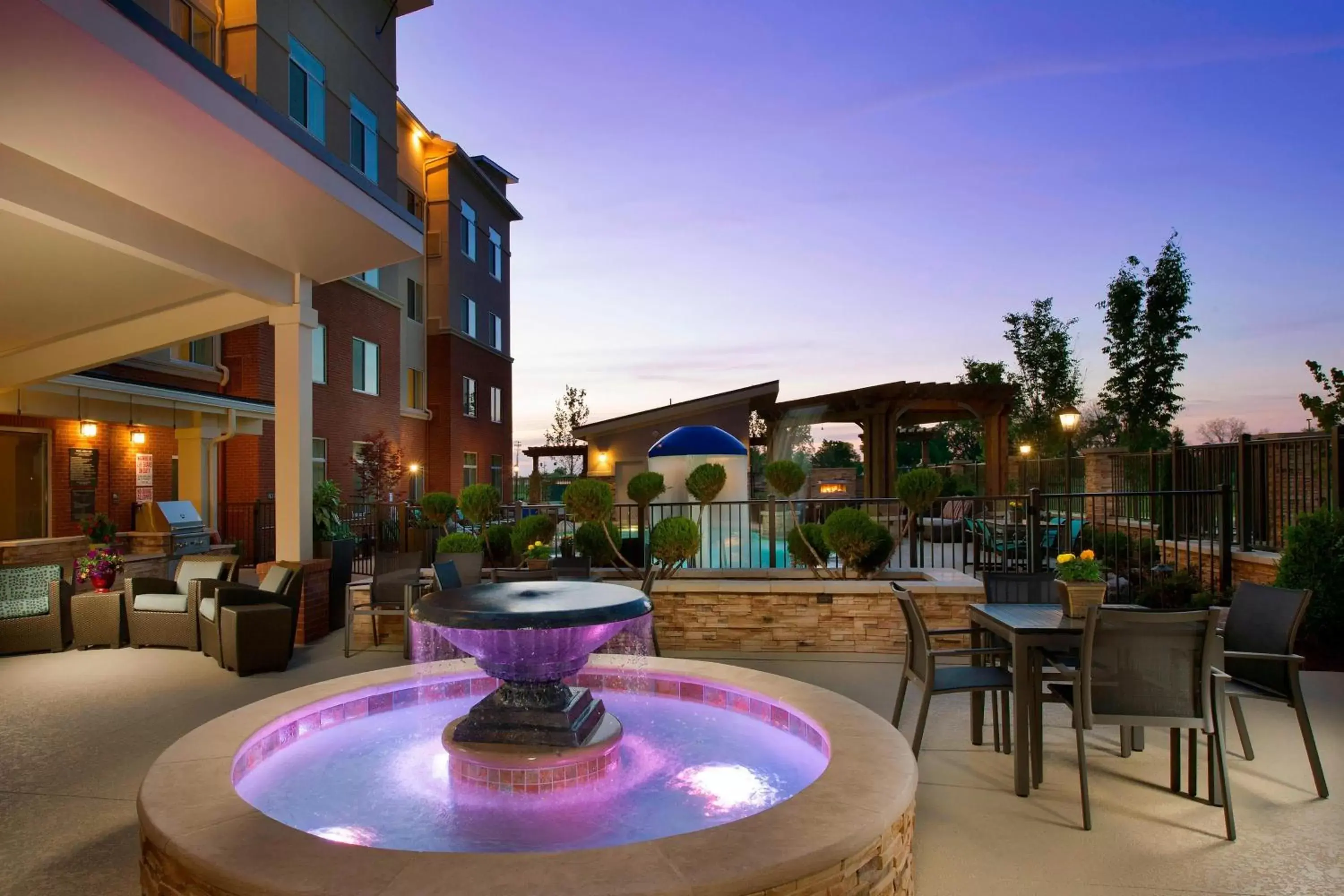 Property building, Swimming Pool in Residence Inn by Marriott Nashville South East/Murfreesboro