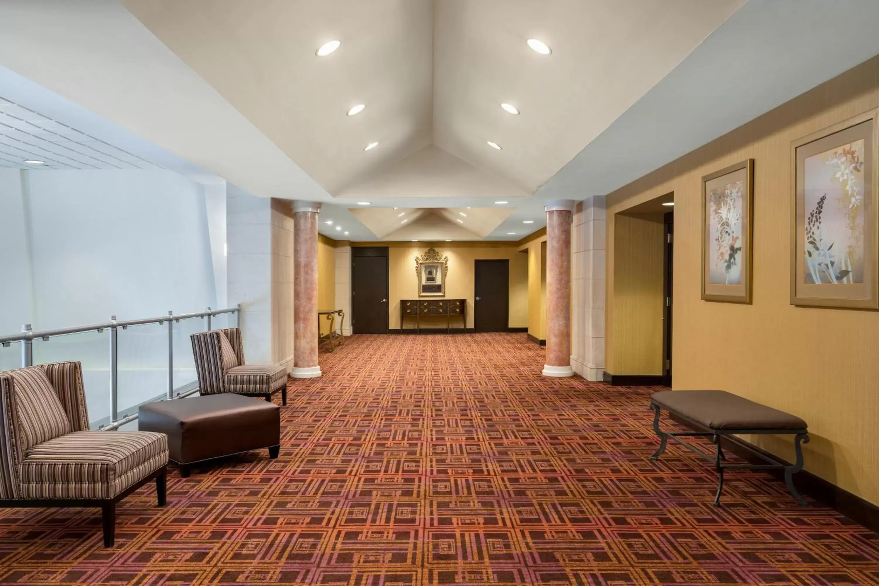 Meeting/conference room, Banquet Facilities in Crowne Plaza Englewood, an IHG Hotel