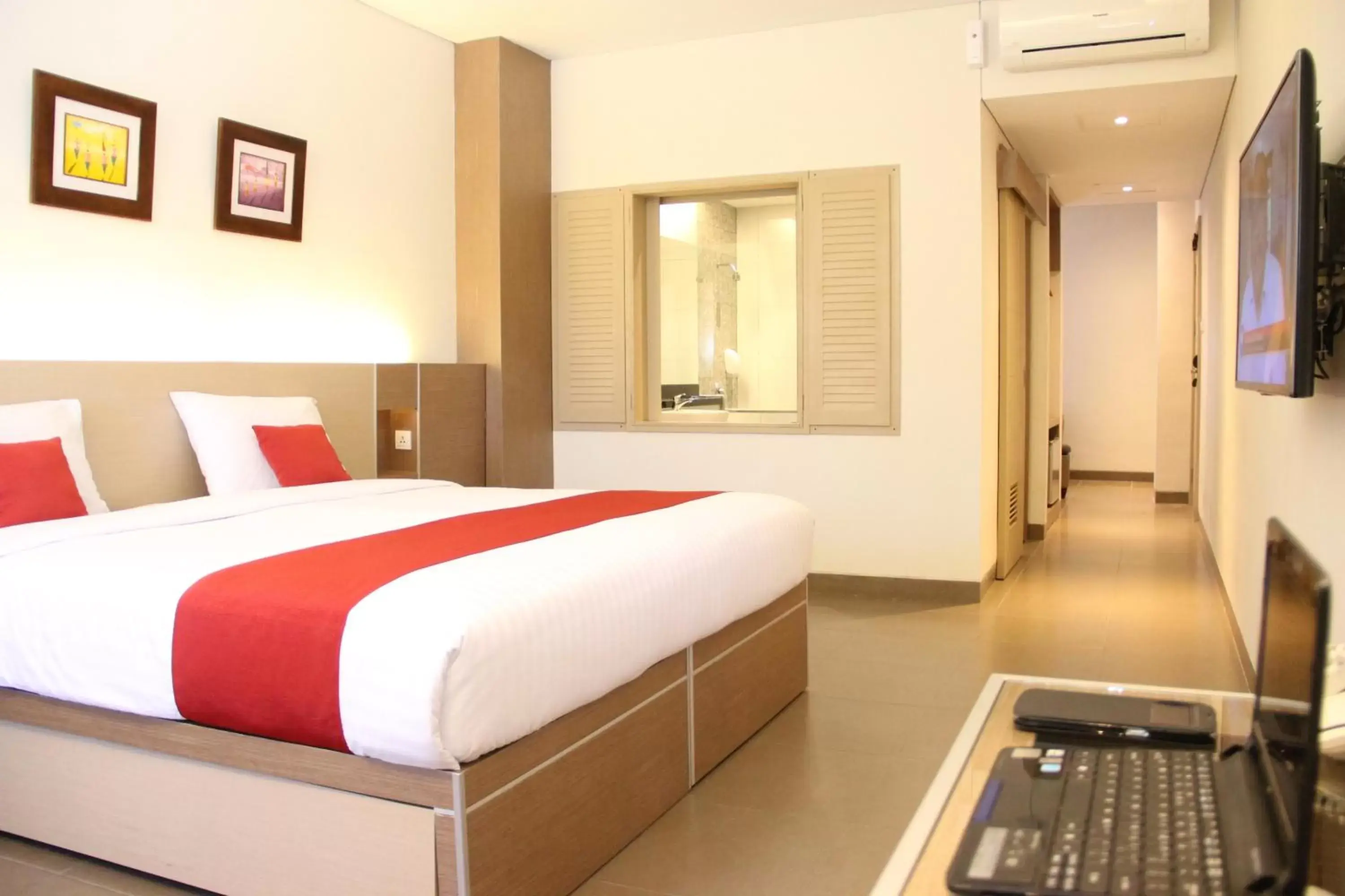 Bed, Room Photo in Mutiara Hotel and Convention