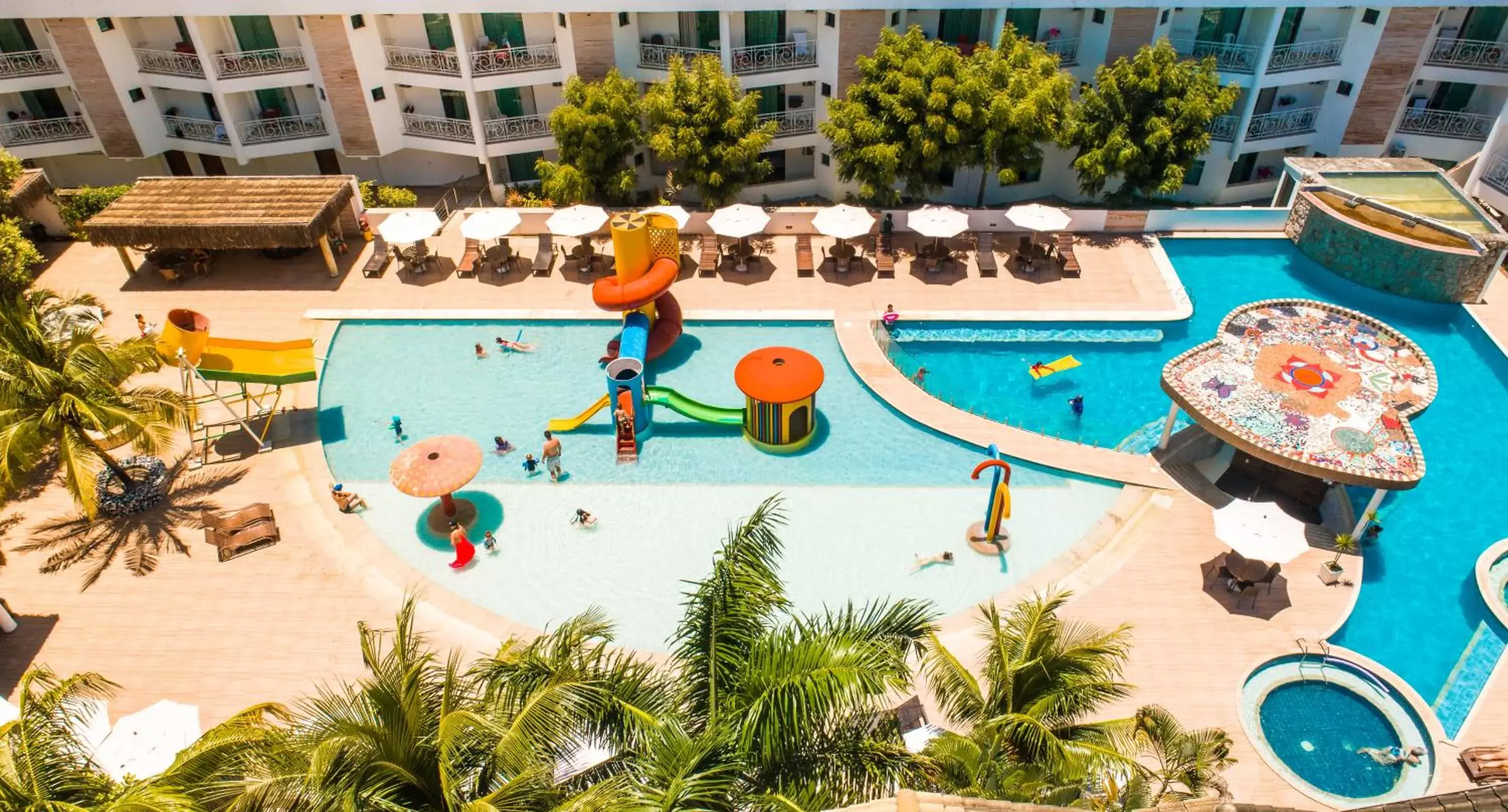 Swimming pool, Pool View in Portal Beach - Rede Soberano