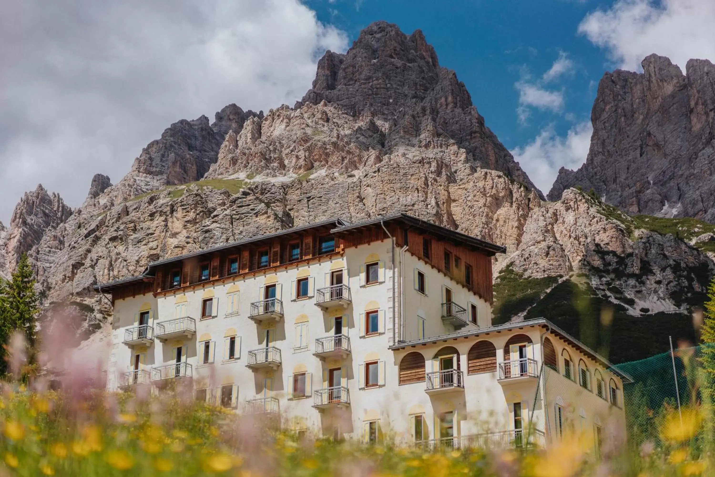 Property Building in B&B Hotel Passo Tre Croci Cortina