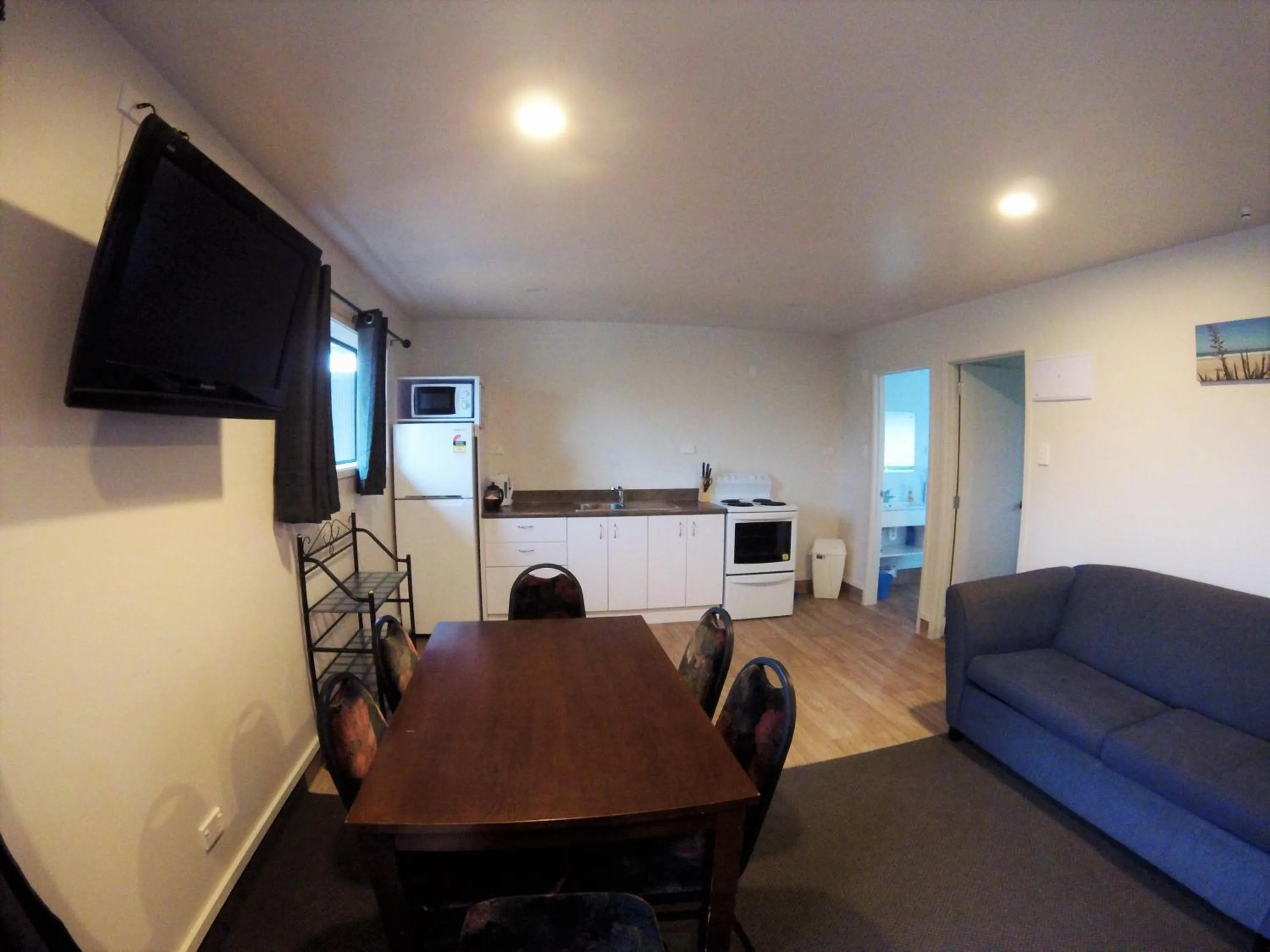 Kitchen or kitchenette in All Seasons Holiday Park