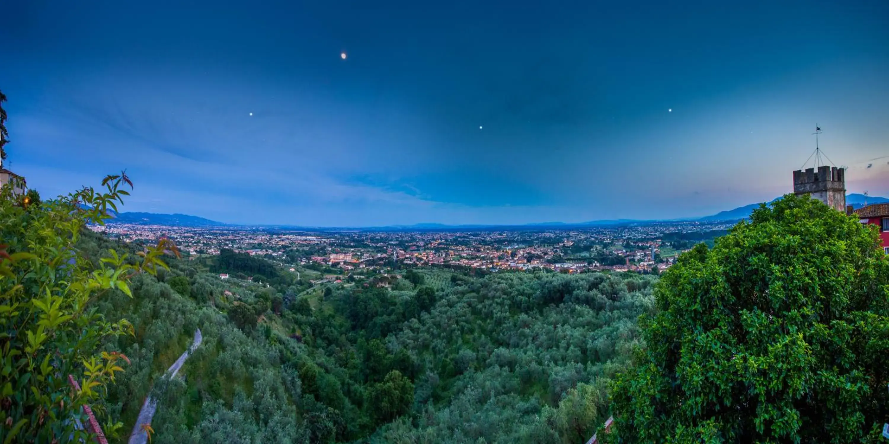 Garden view in Hotel Villa Sermolli