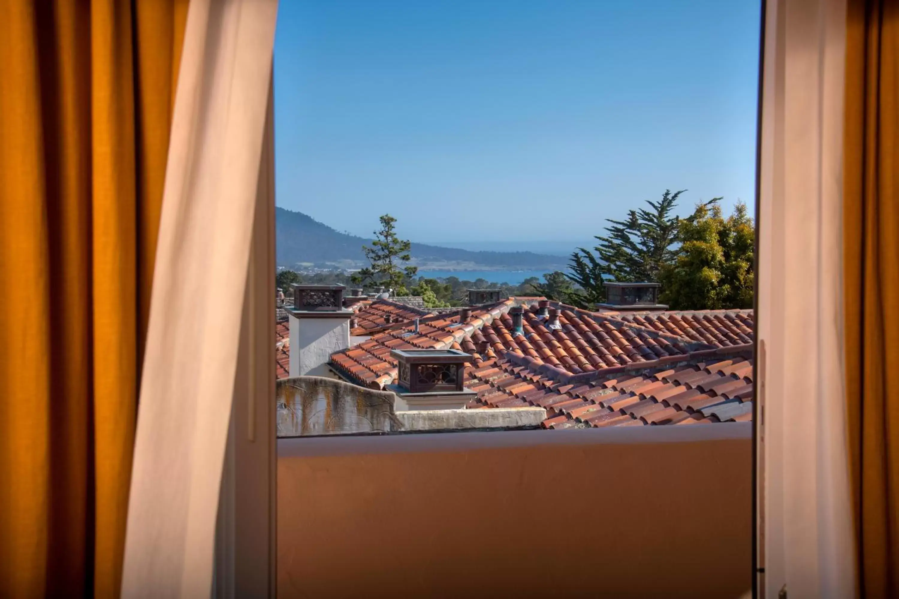 Balcony/Terrace in Horizon Inn & Ocean View Lodge