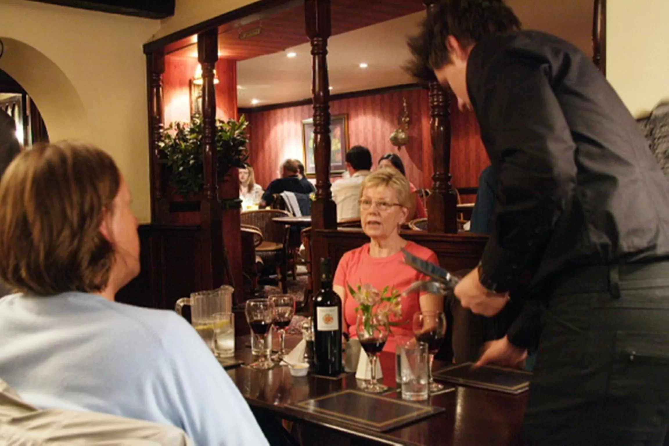 Lounge or bar in Bear Crickhowell