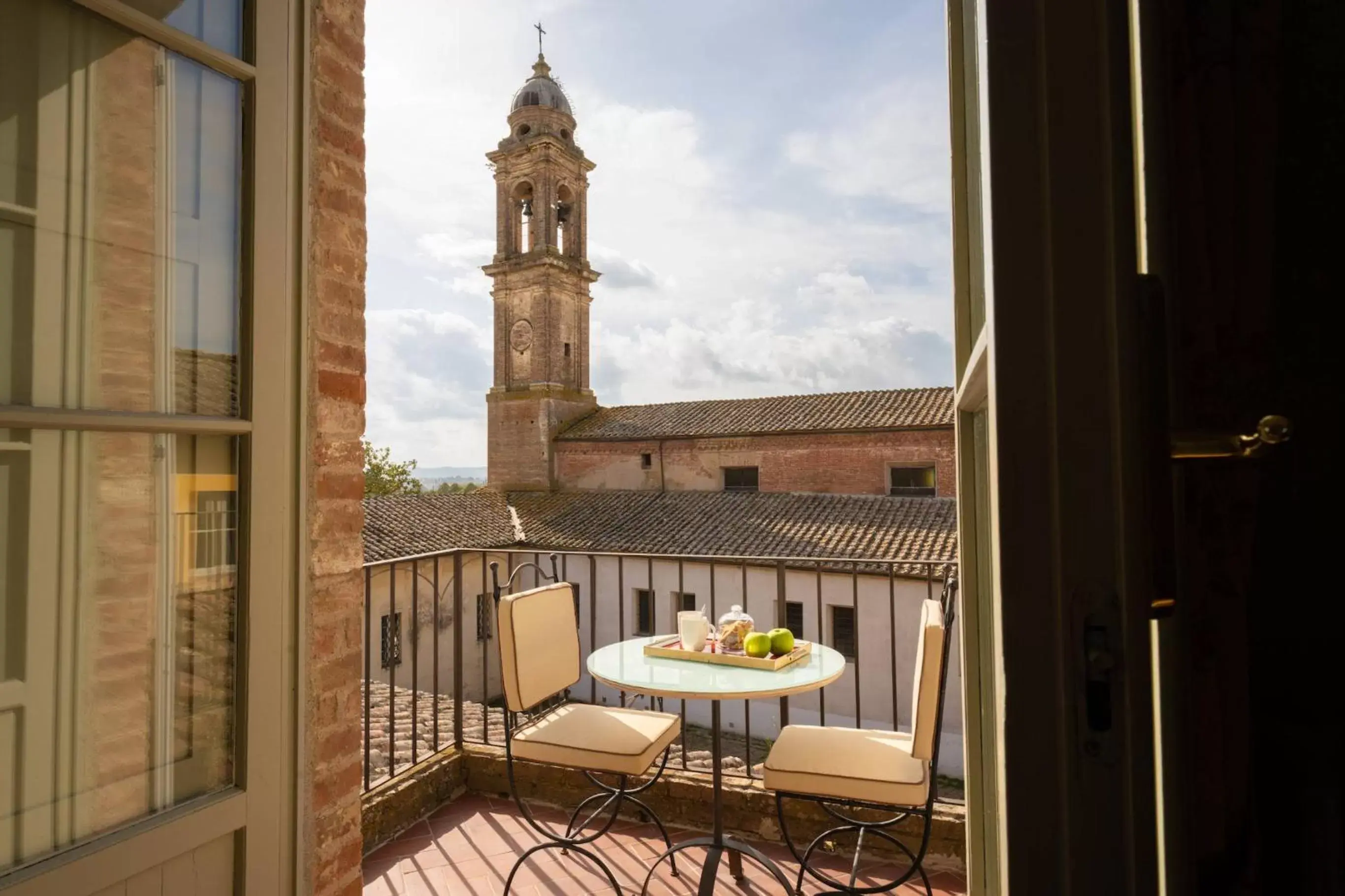 Balcony/Terrace in Hotel Certosa Di Maggiano