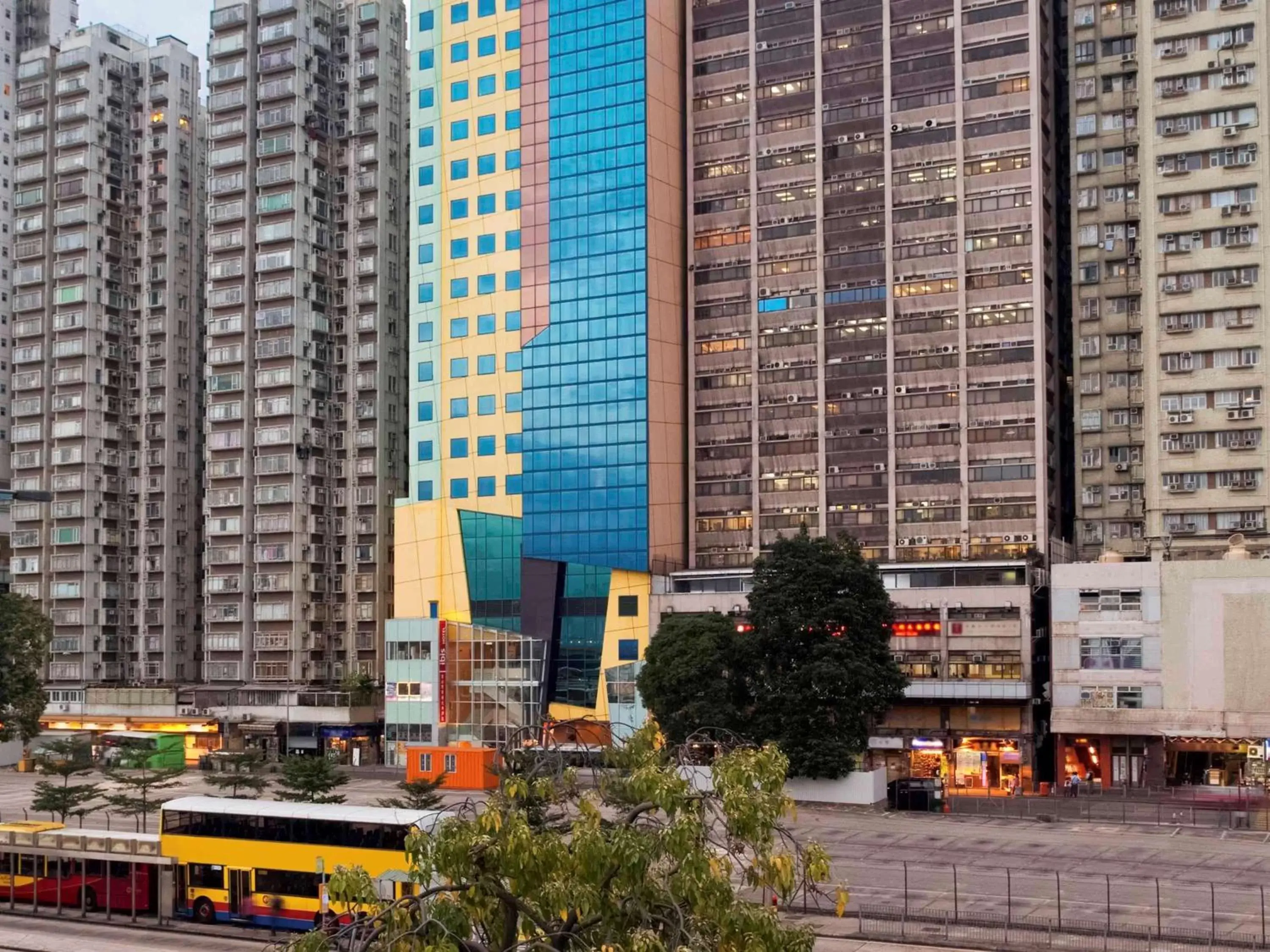 Property building in ibis Hong Kong North Point