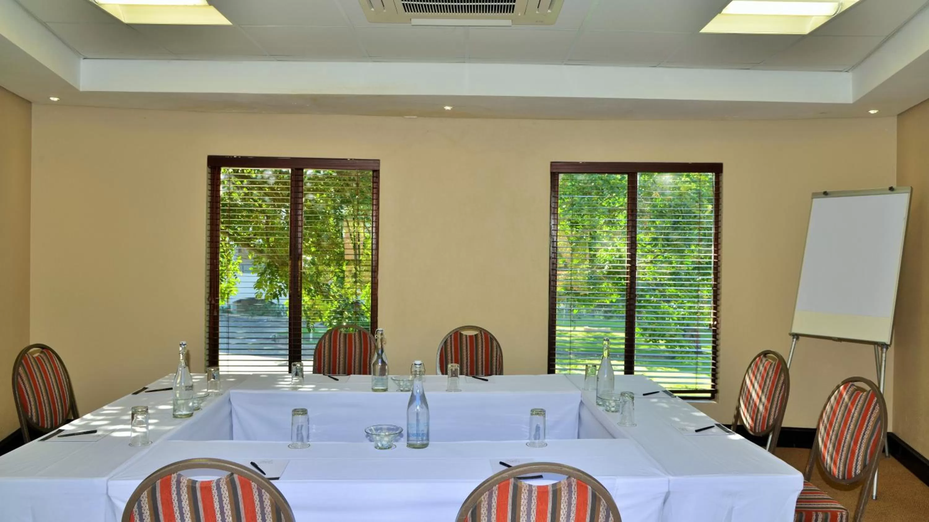 Business facilities in Premier Hotel The Winkler