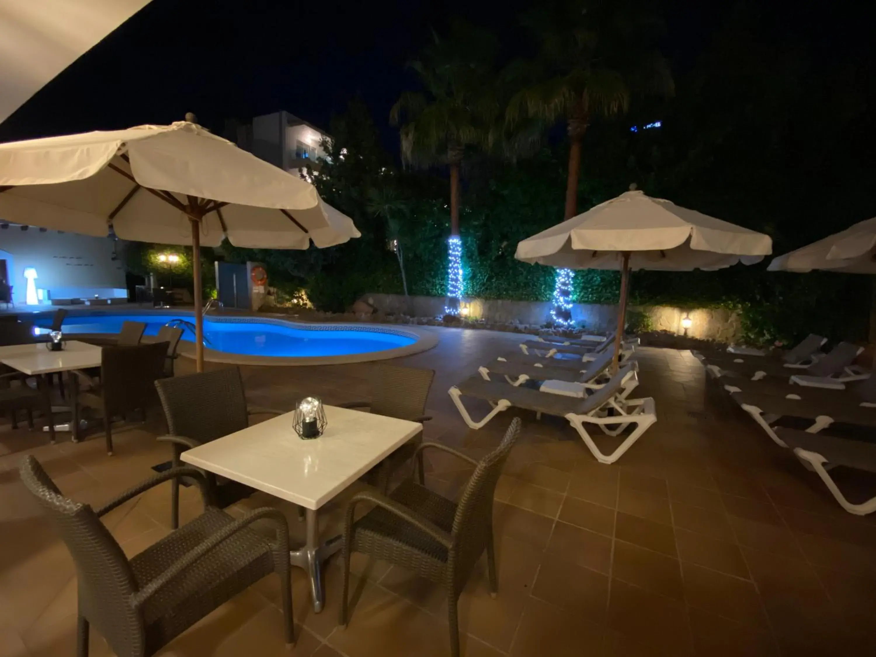 Balcony/Terrace, Swimming Pool in Hs Villa Rosa Paguera