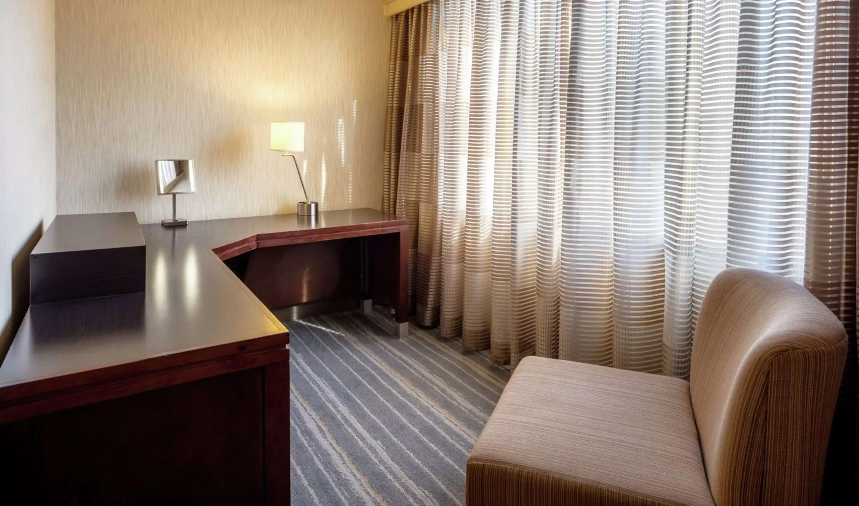 King Suite - Disability Access with Accessible Tub in DoubleTree Suites by Hilton Minneapolis Downtown