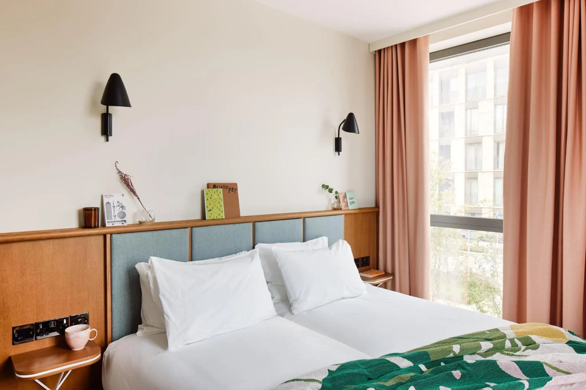 Bedroom, Bed in Turing Locke Cambridge