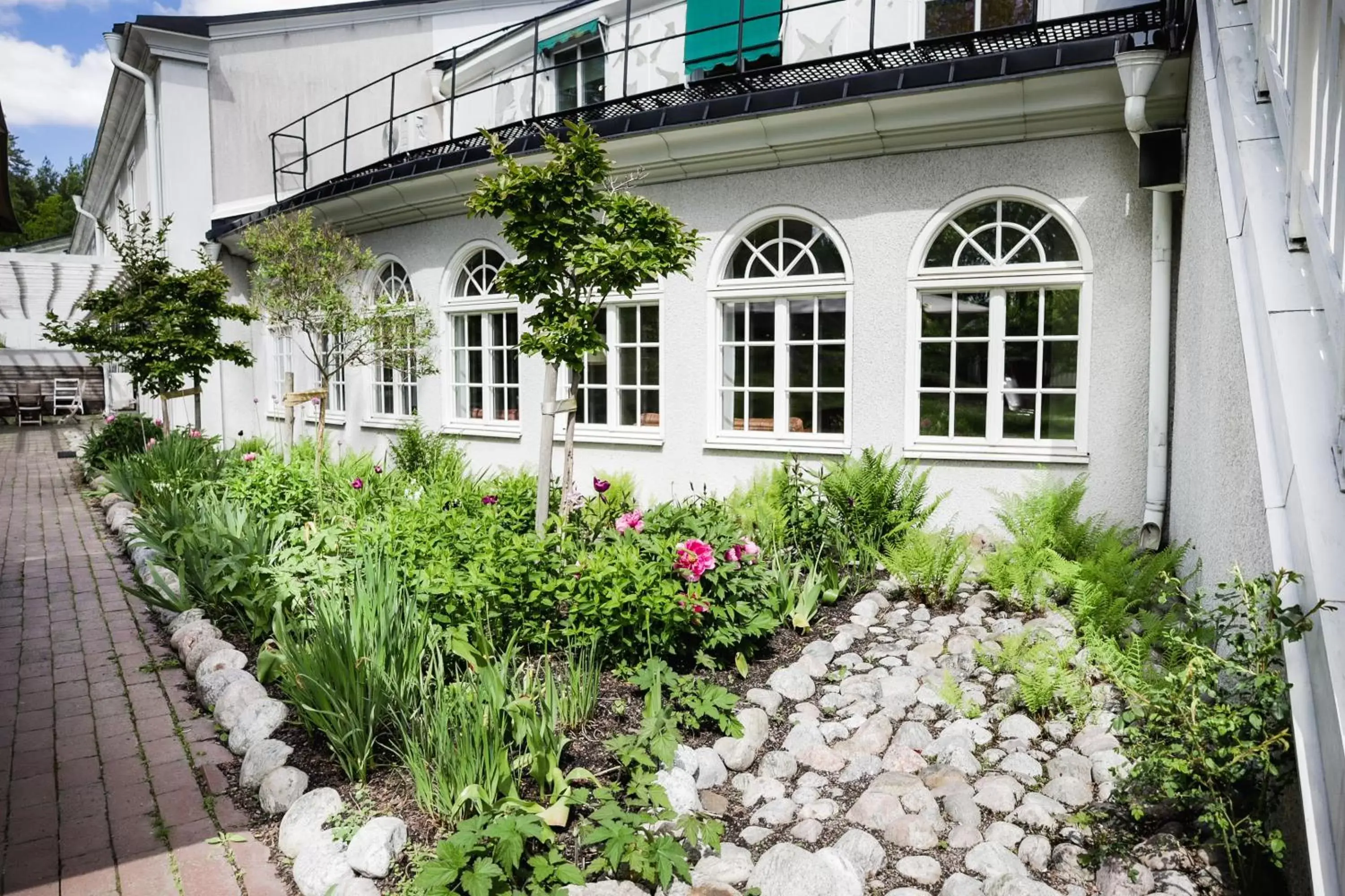 Garden, Property Building in Blommenhof Hotel