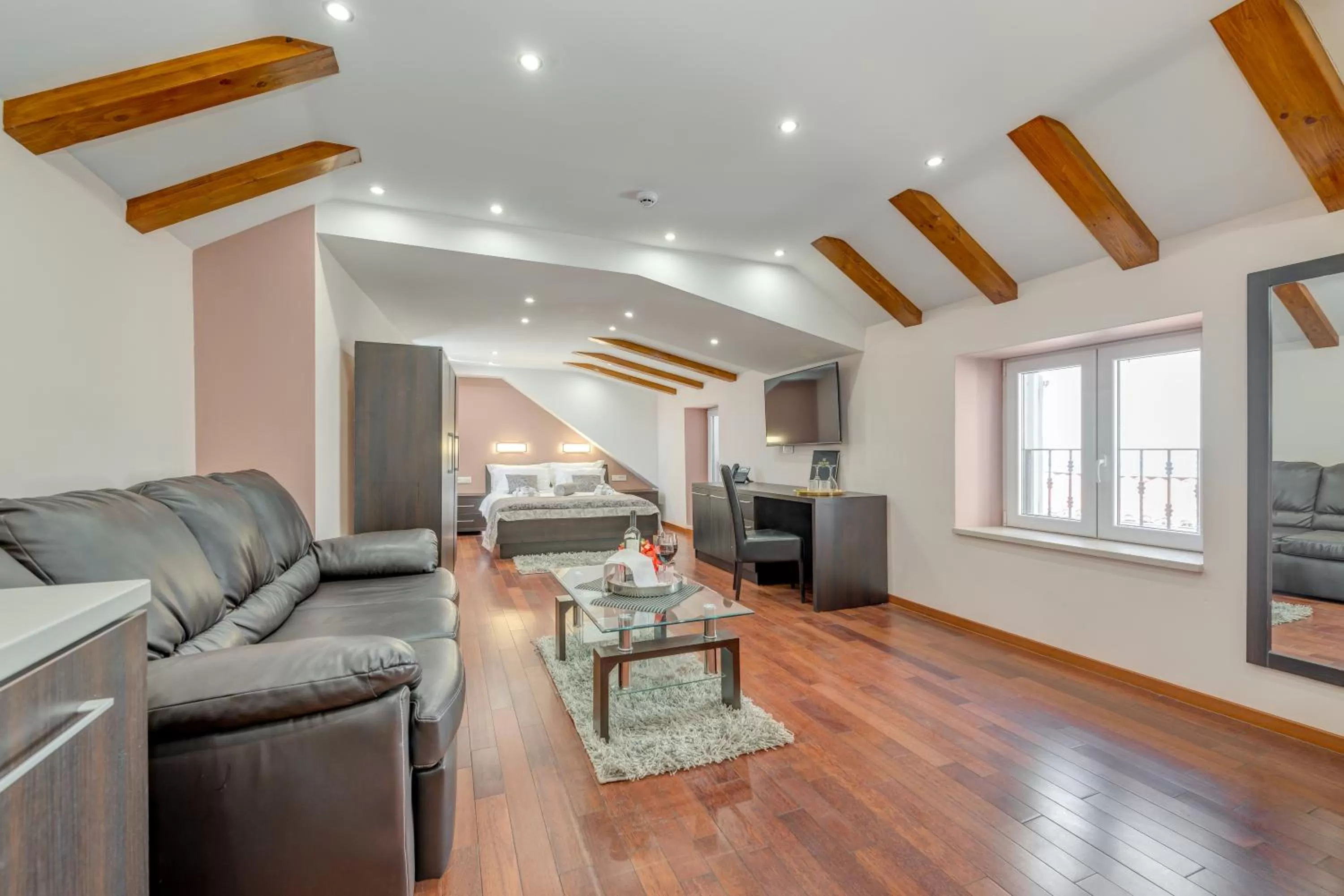 Bedroom in Palace Suites Heritage Hotel - Adults Only