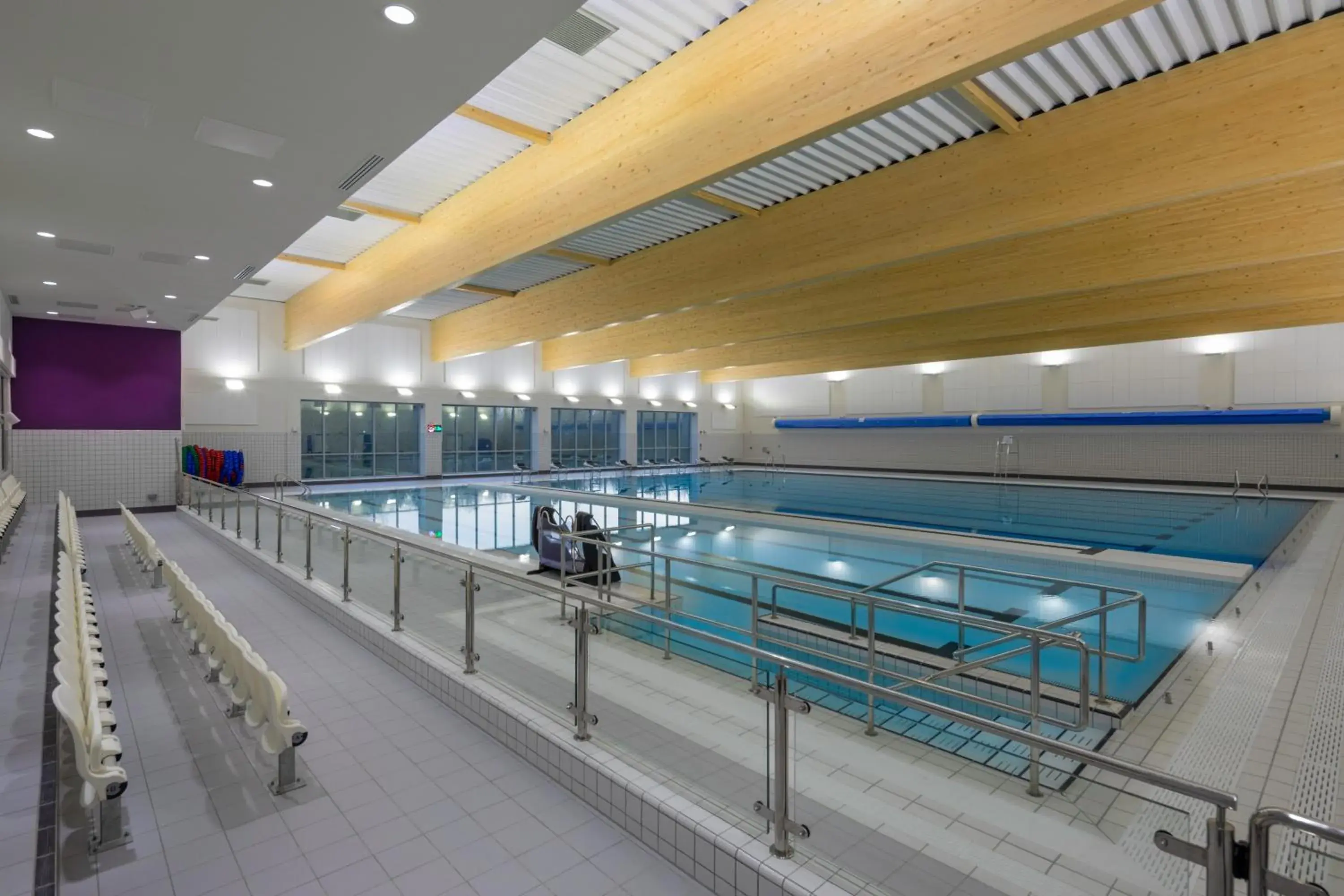 Swimming Pool in Warwick Conferences - Scarman