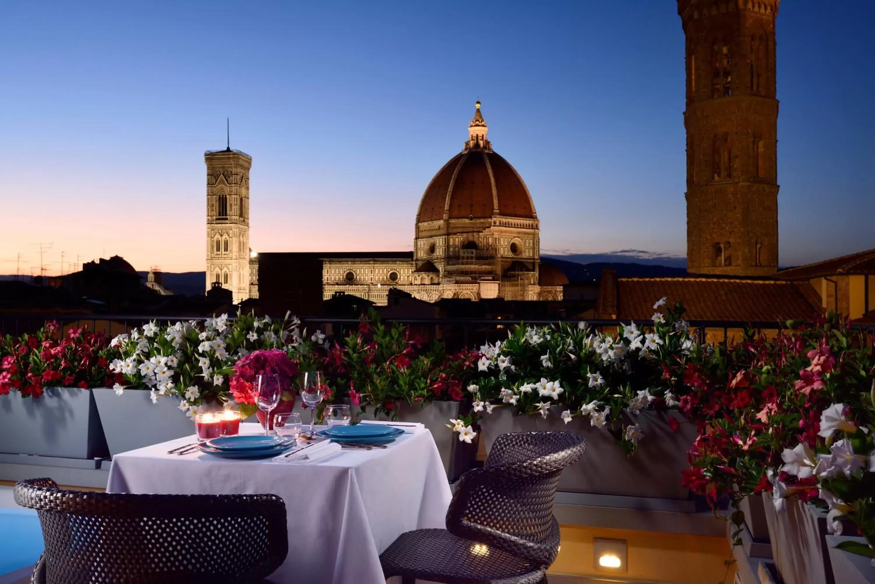 Balcony/Terrace, Restaurant/Places to Eat in San Firenze Suites & Spa