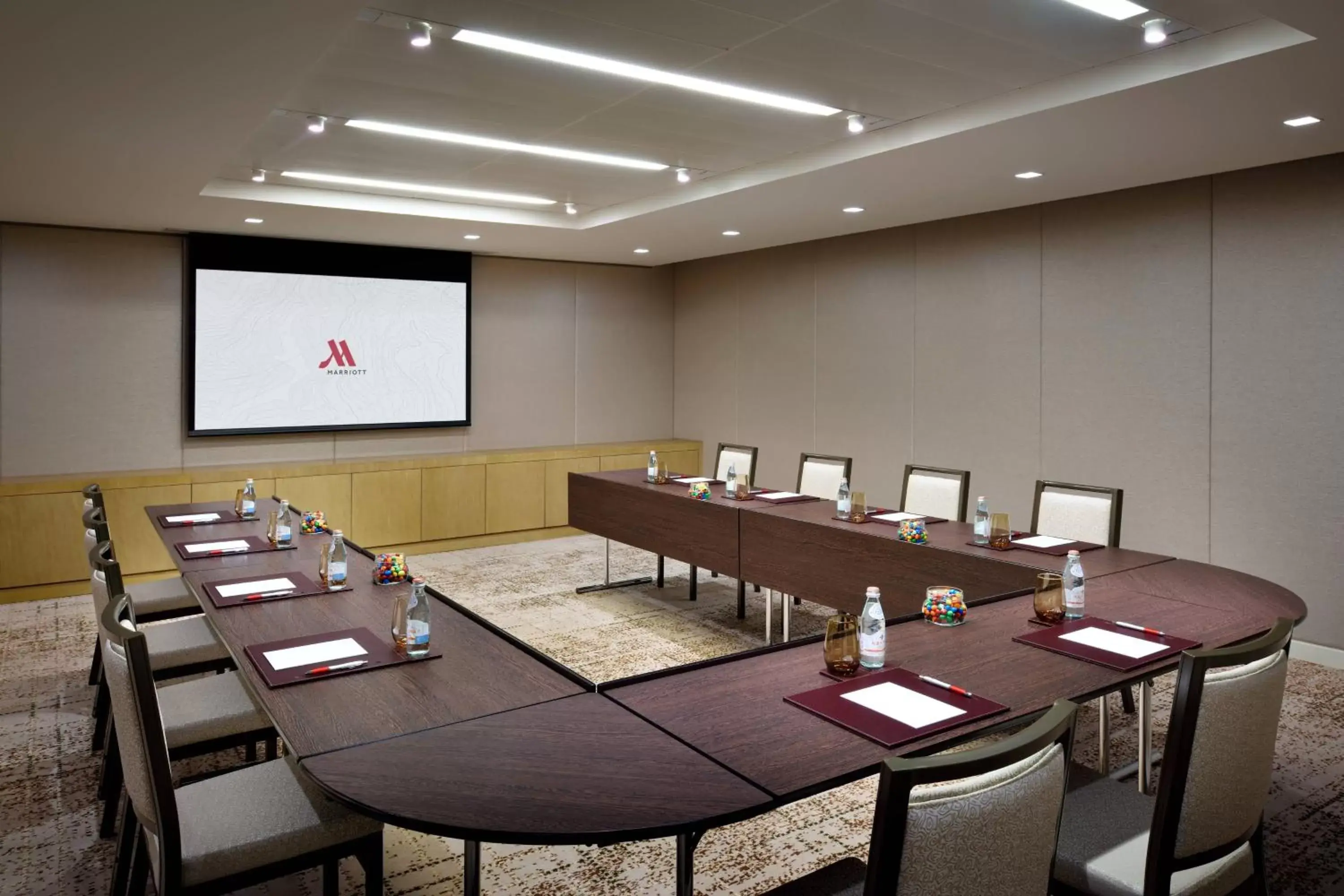 Meeting/conference room in Marriott Hotel Downtown Abu Dhabi