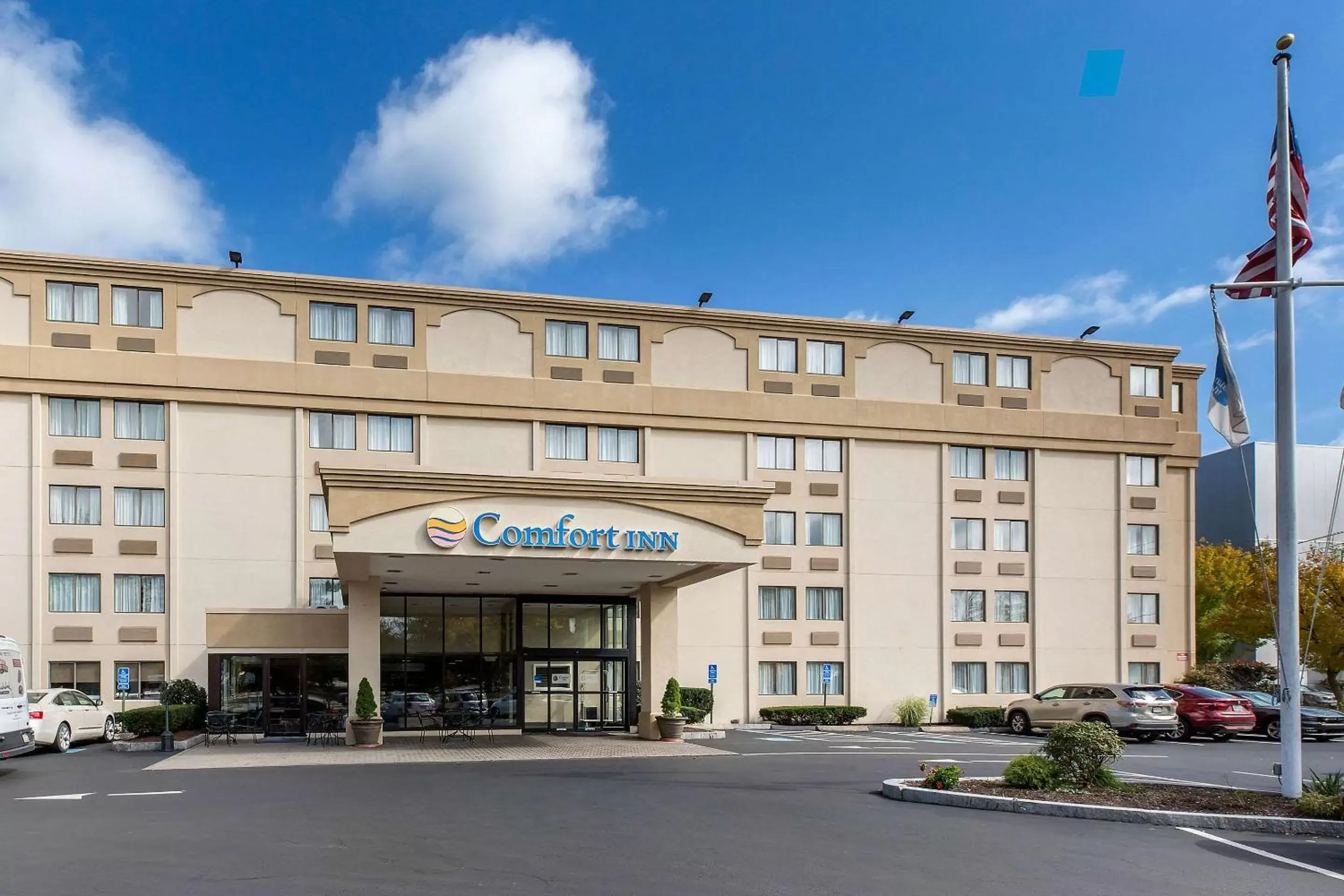 Property Building in Comfort Inn Boston