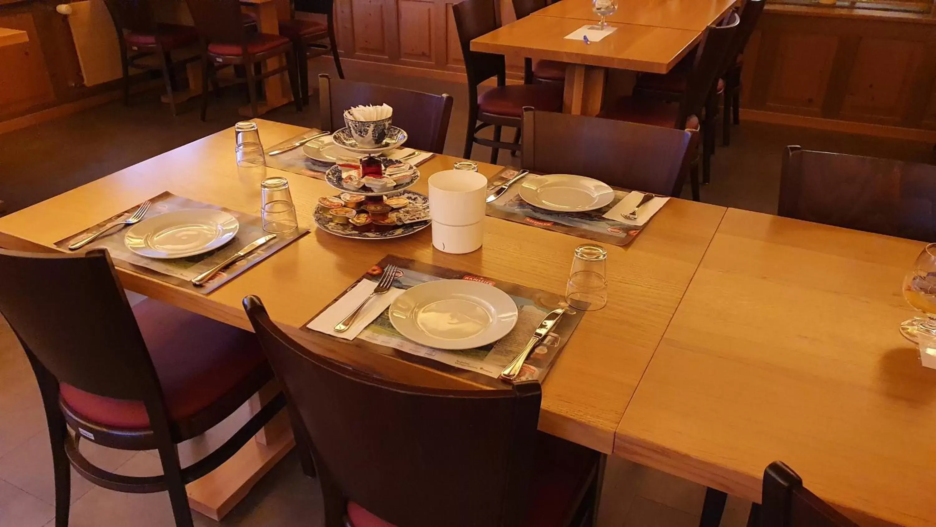 Breakfast, Restaurant/Places to Eat in Gasthof Hirschen