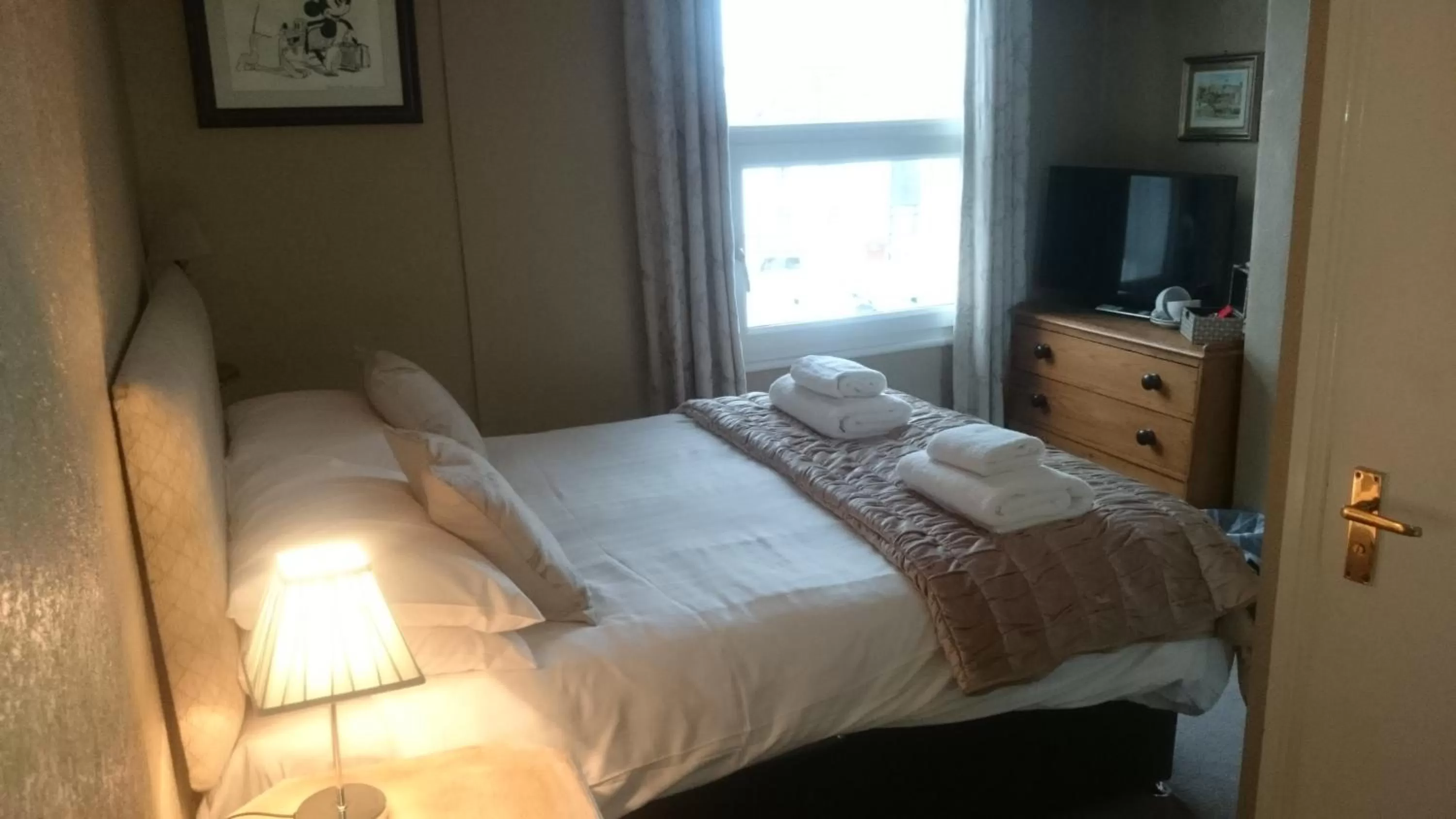 Day, Bed in George and Dragon Ashbourne