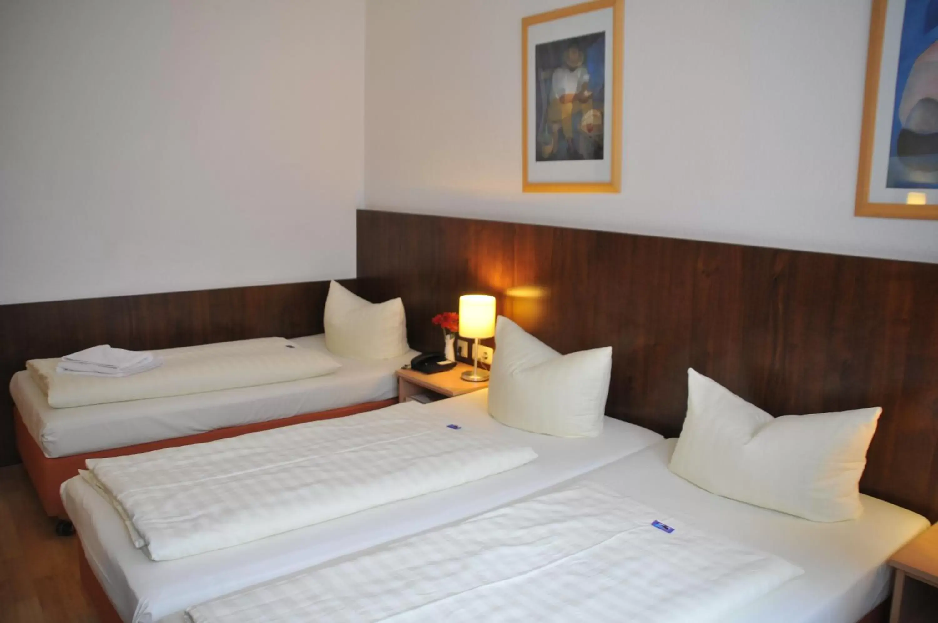 Bed in Hotel Italia