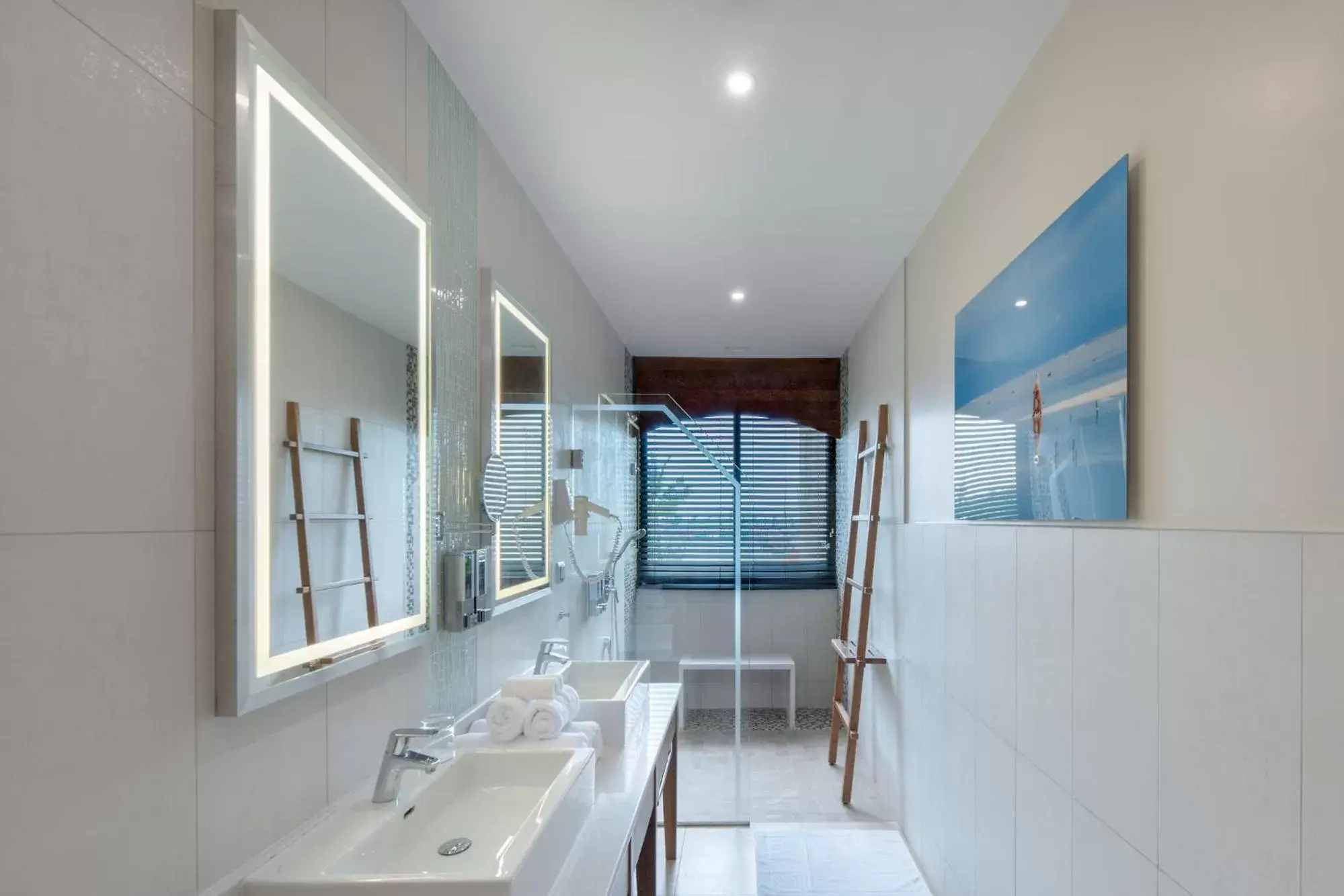 Shower, Bathroom in Hotel Verde Zanzibar - Azam Luxury Resort and Spa