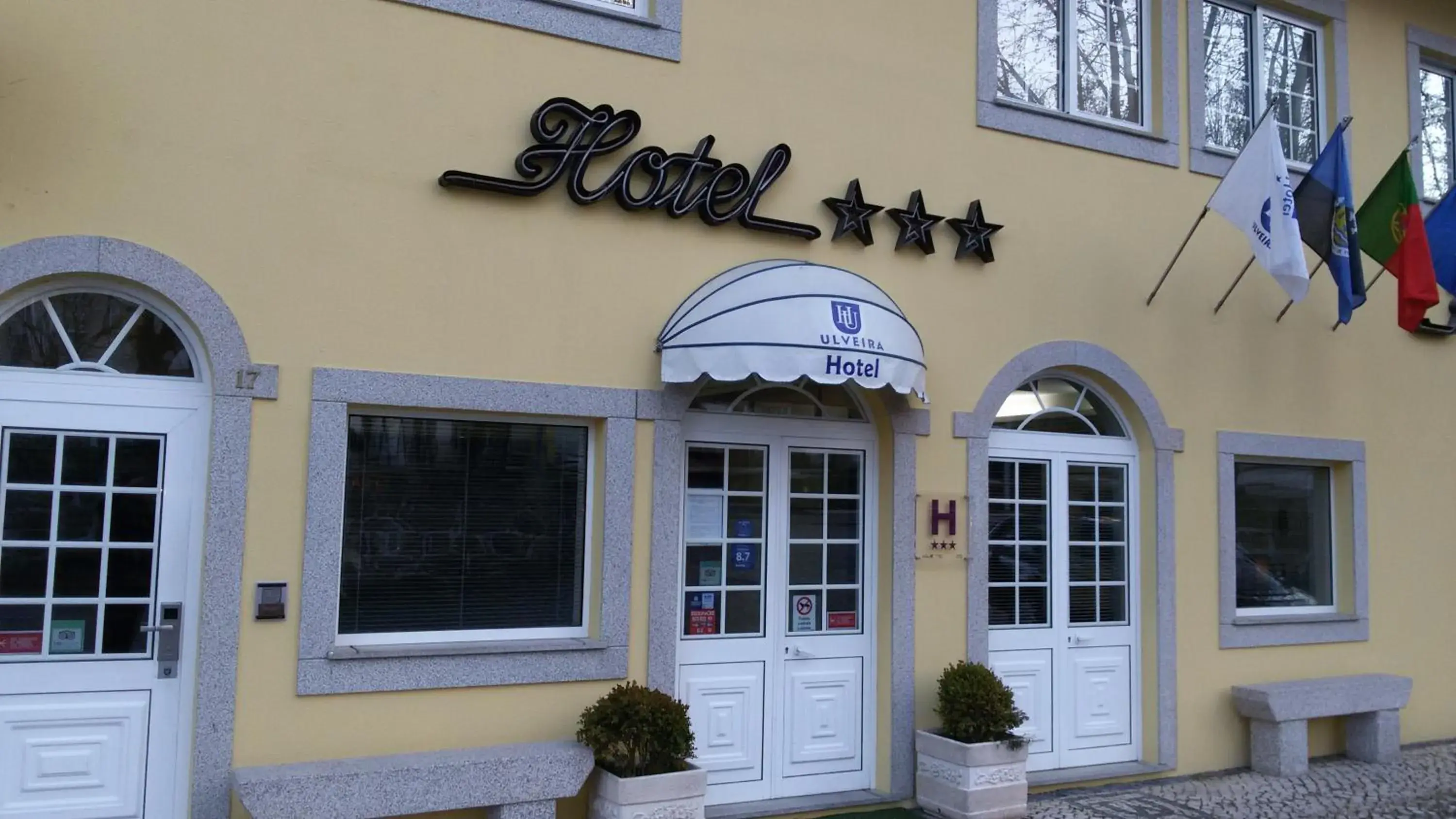 Facade/entrance in Hotel Ulveira