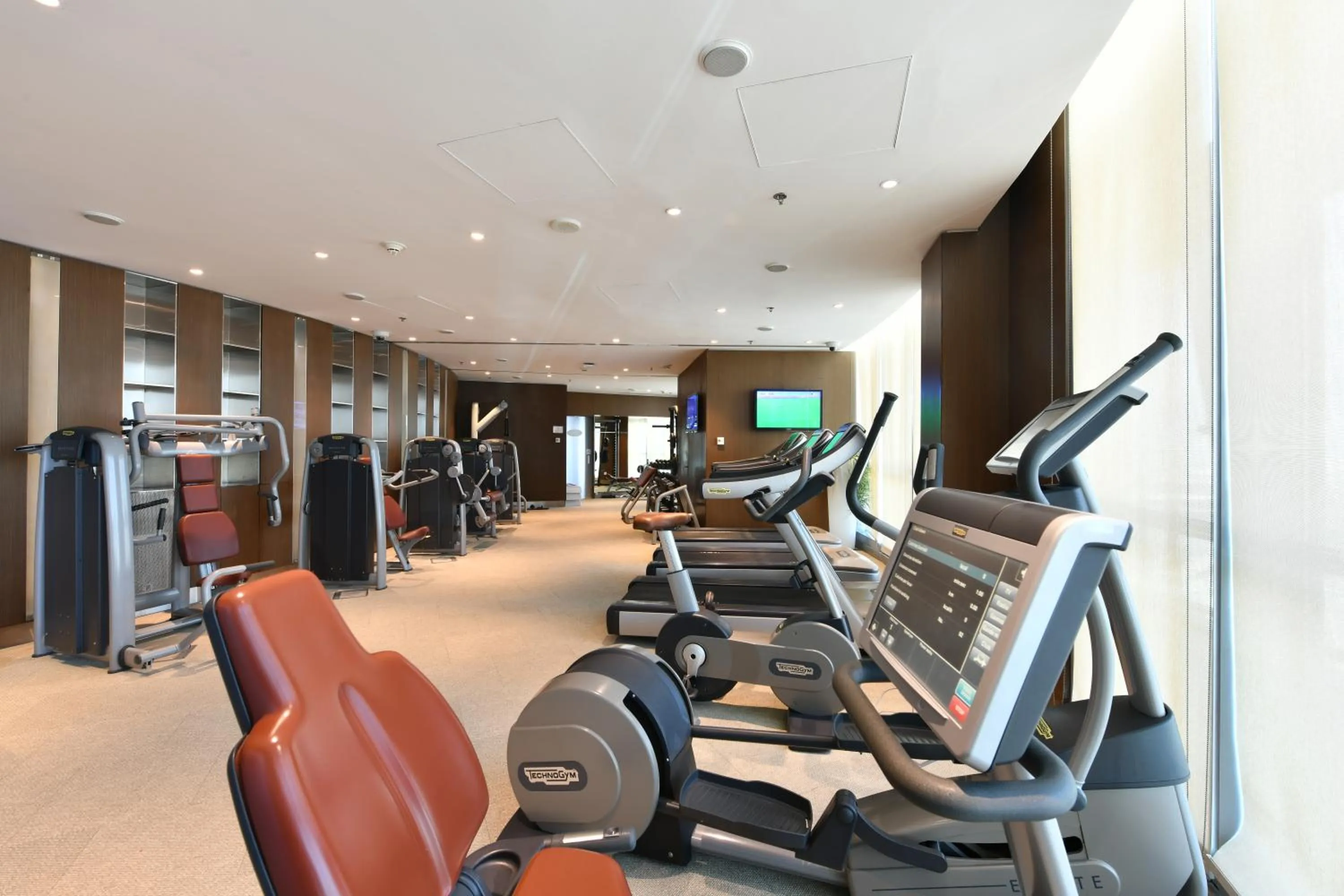 Fitness centre/facilities in The Torch Doha