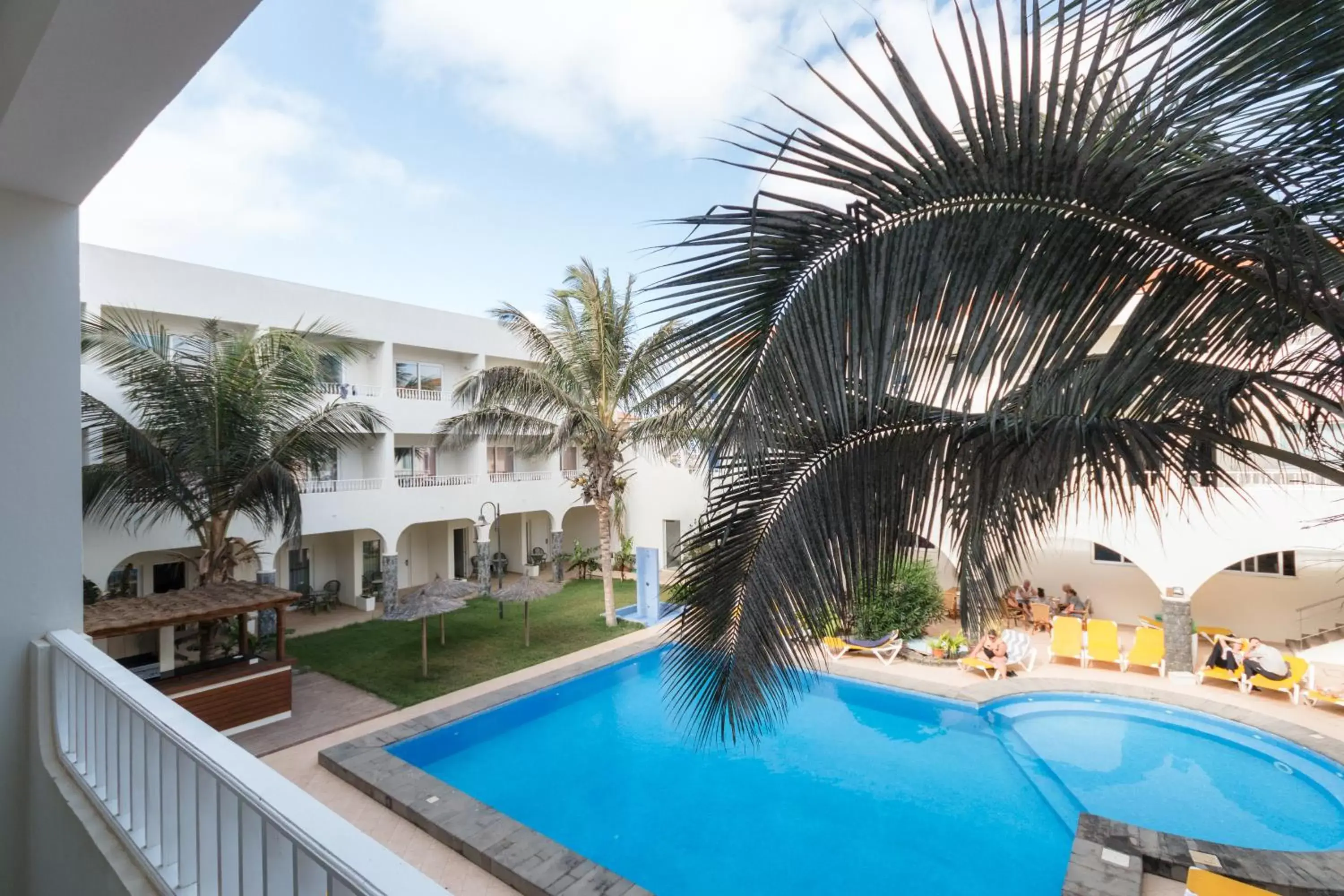 Swimming Pool in Ouril Pontao Hotel