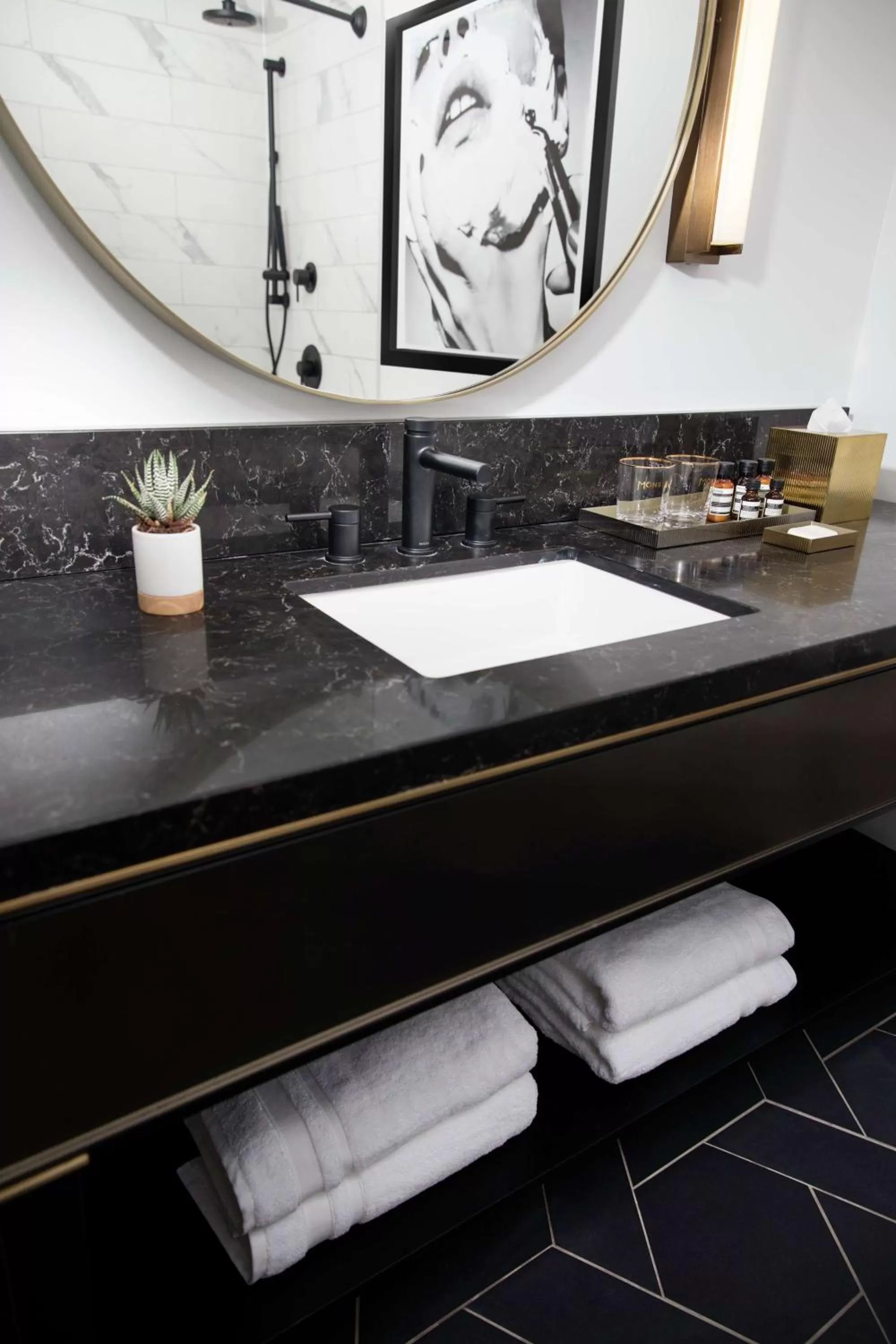 Bathroom in C. Baldwin, Curio Collection by Hilton