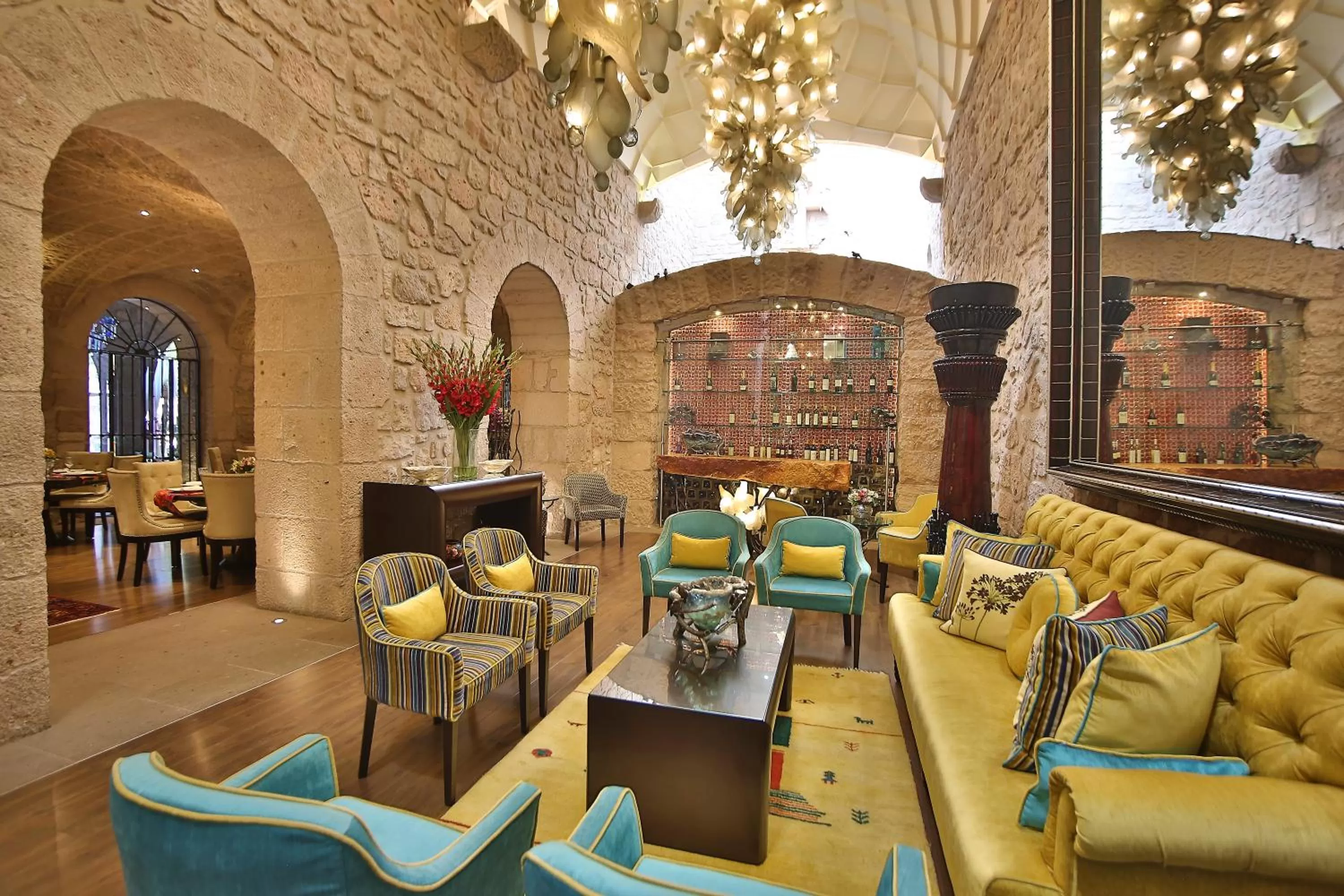 Restaurant/places to eat in Hotel De La Soledad