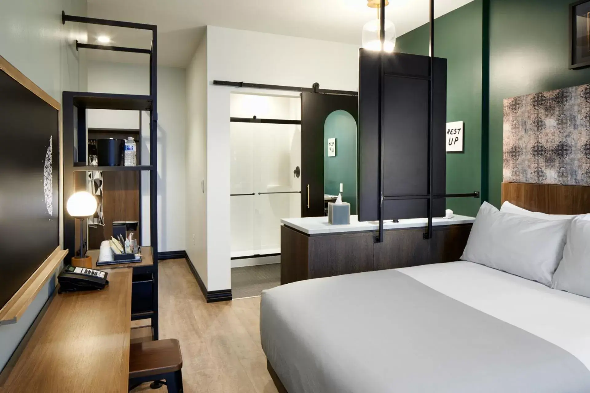 Bed in TRYP by Wyndham Pittsburgh/Lawrenceville