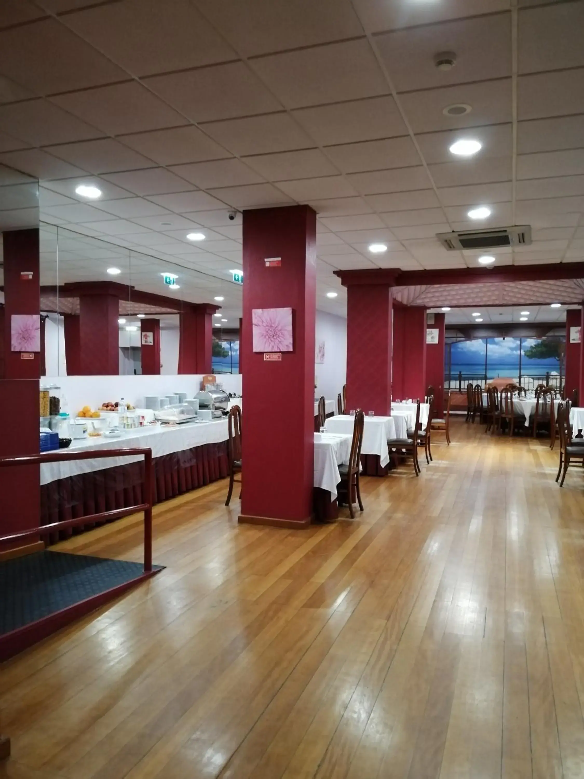 Continental breakfast in Hotel Monaco Continental breakfast in Hotel Monaco