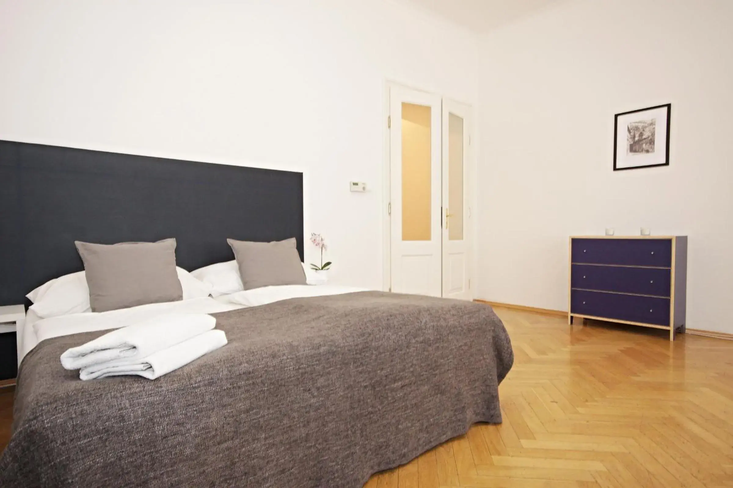 Photo of the whole room, Bed in Prague Central Residence