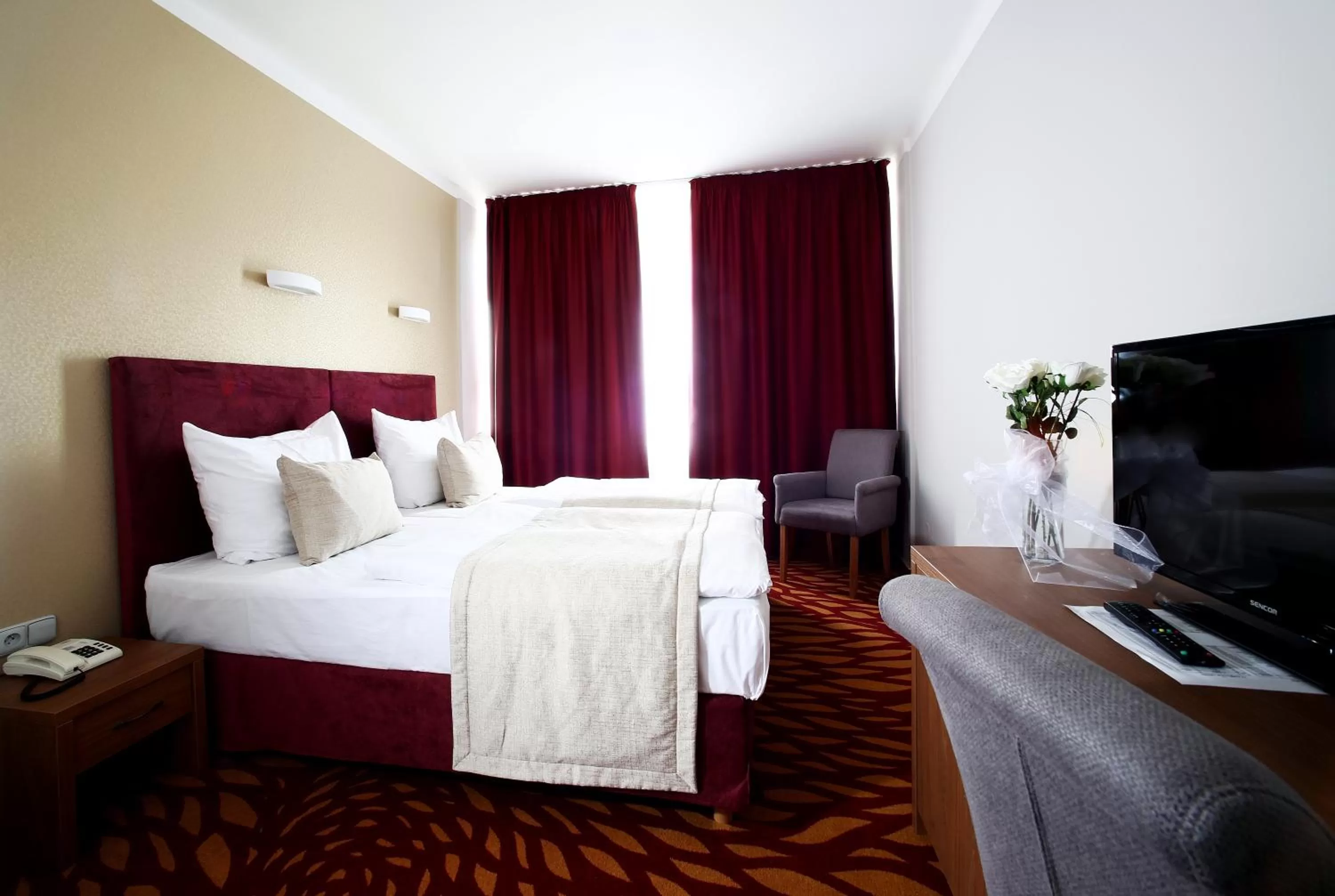 Bedroom, Bed in Hotel Central