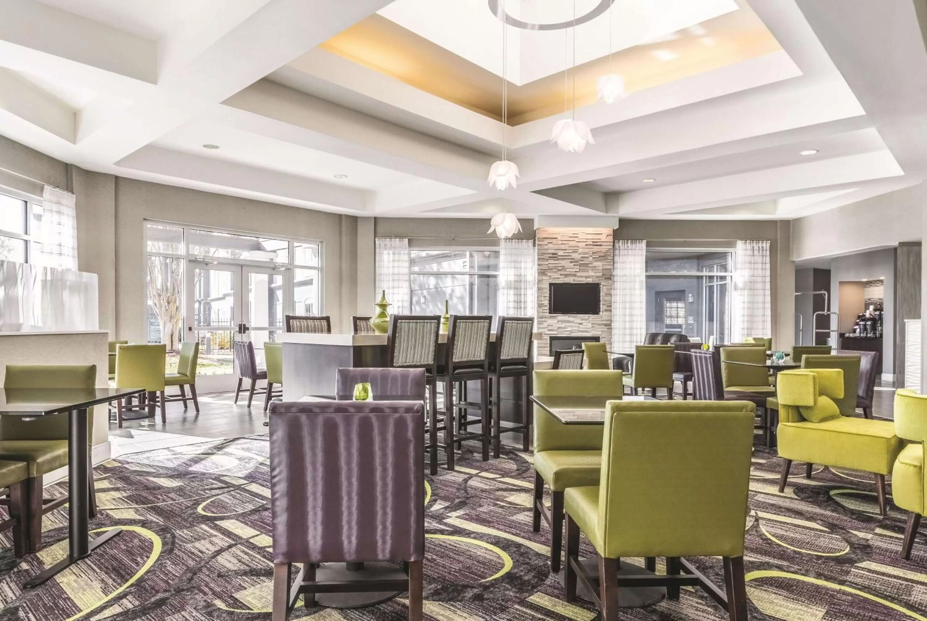 Lobby or reception in La Quinta by Wyndham Alexandria Airport