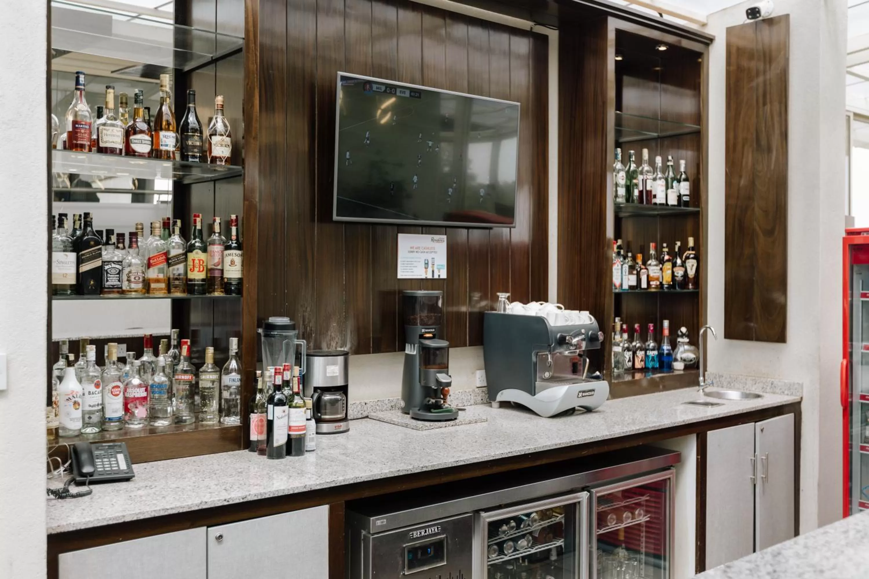 Coffee/tea facilities in Executive Residency by Best Western Nairobi