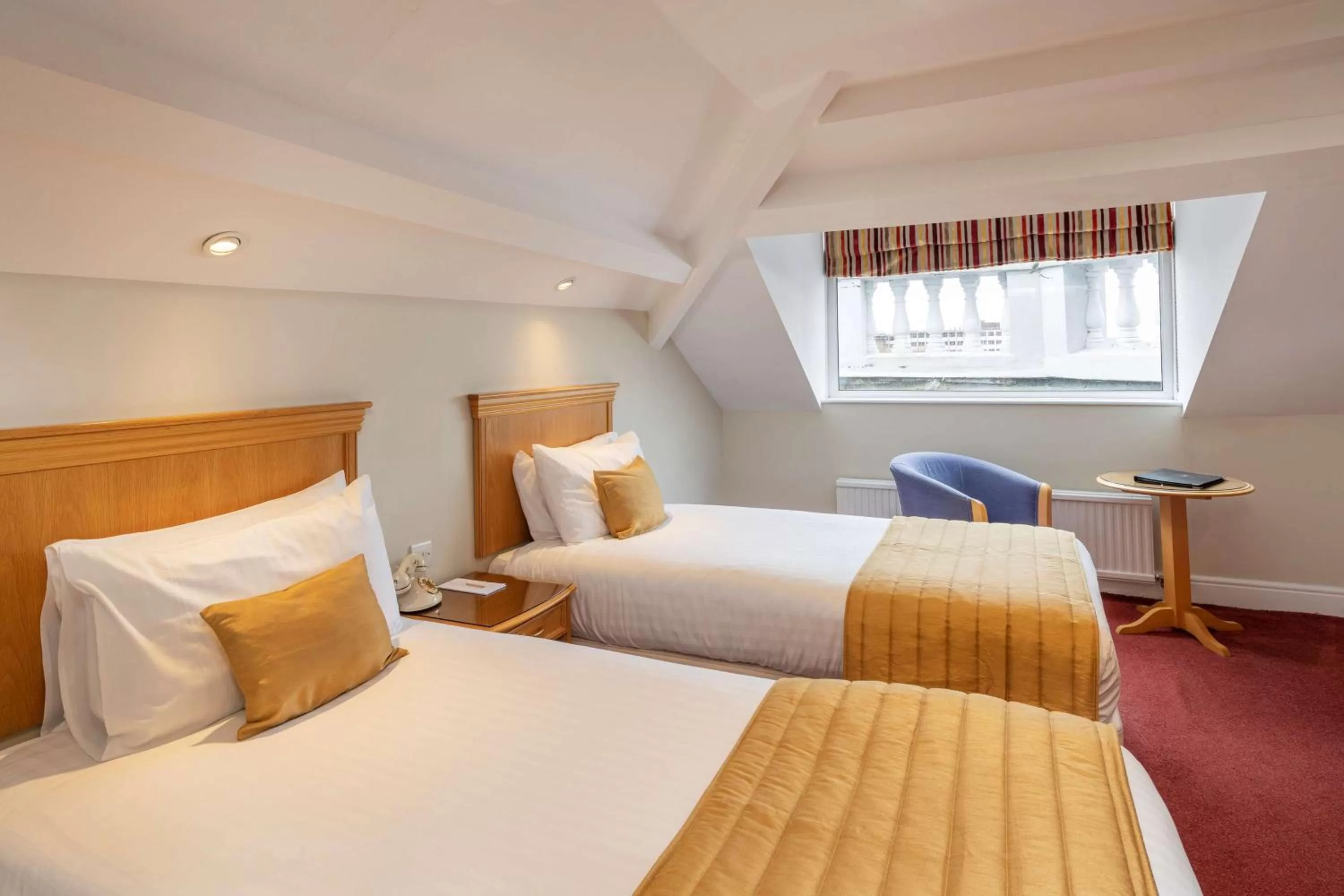 Small Twin Room in New Continental Hotel; Sure Hotel Collection by Best Western