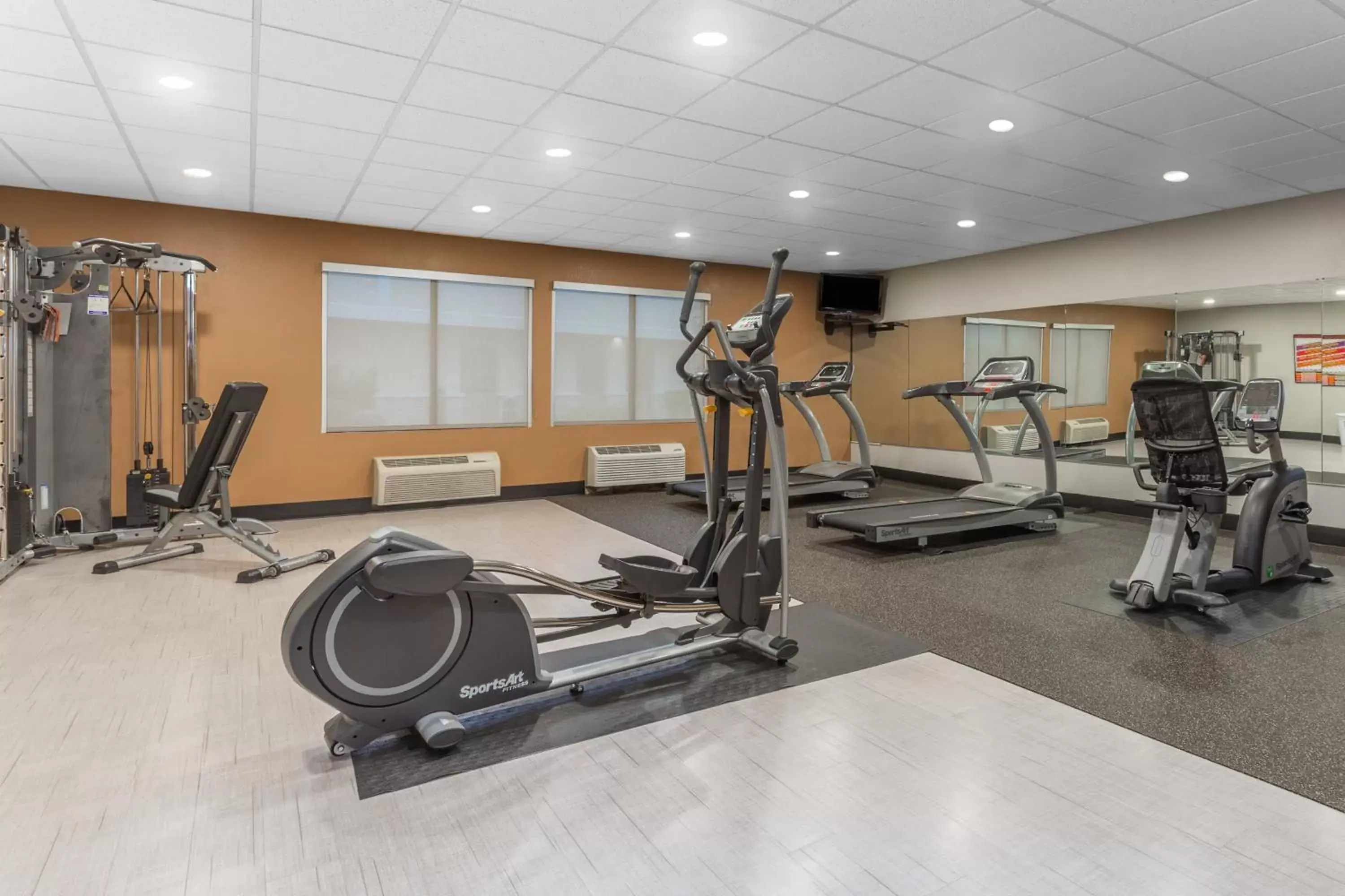 Fitness centre/facilities, Fitness Center/Facilities in Holiday Inn Rockford, an IHG Hotel