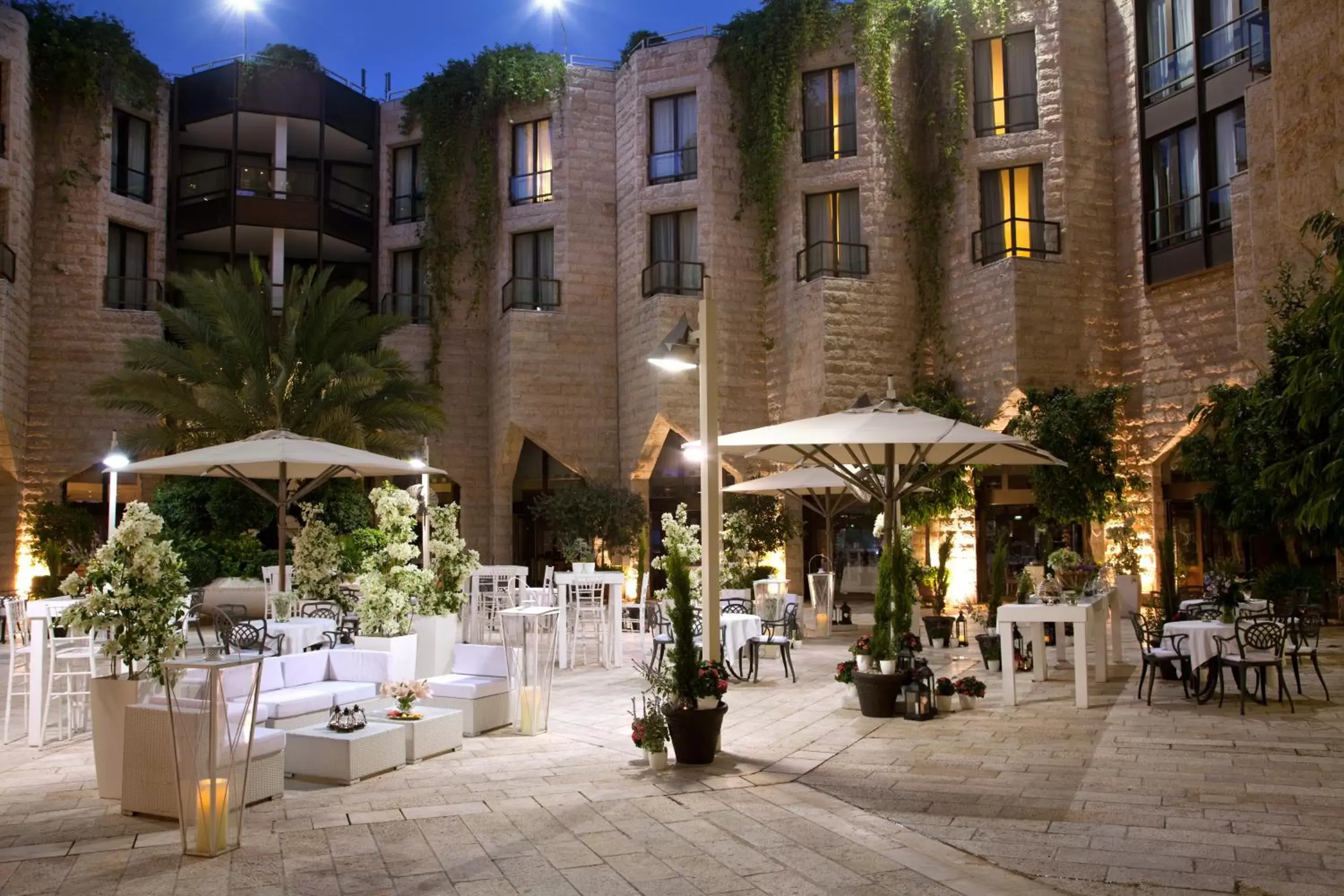 Facade/entrance, Restaurant/Places to Eat in The Inbal Jerusalem