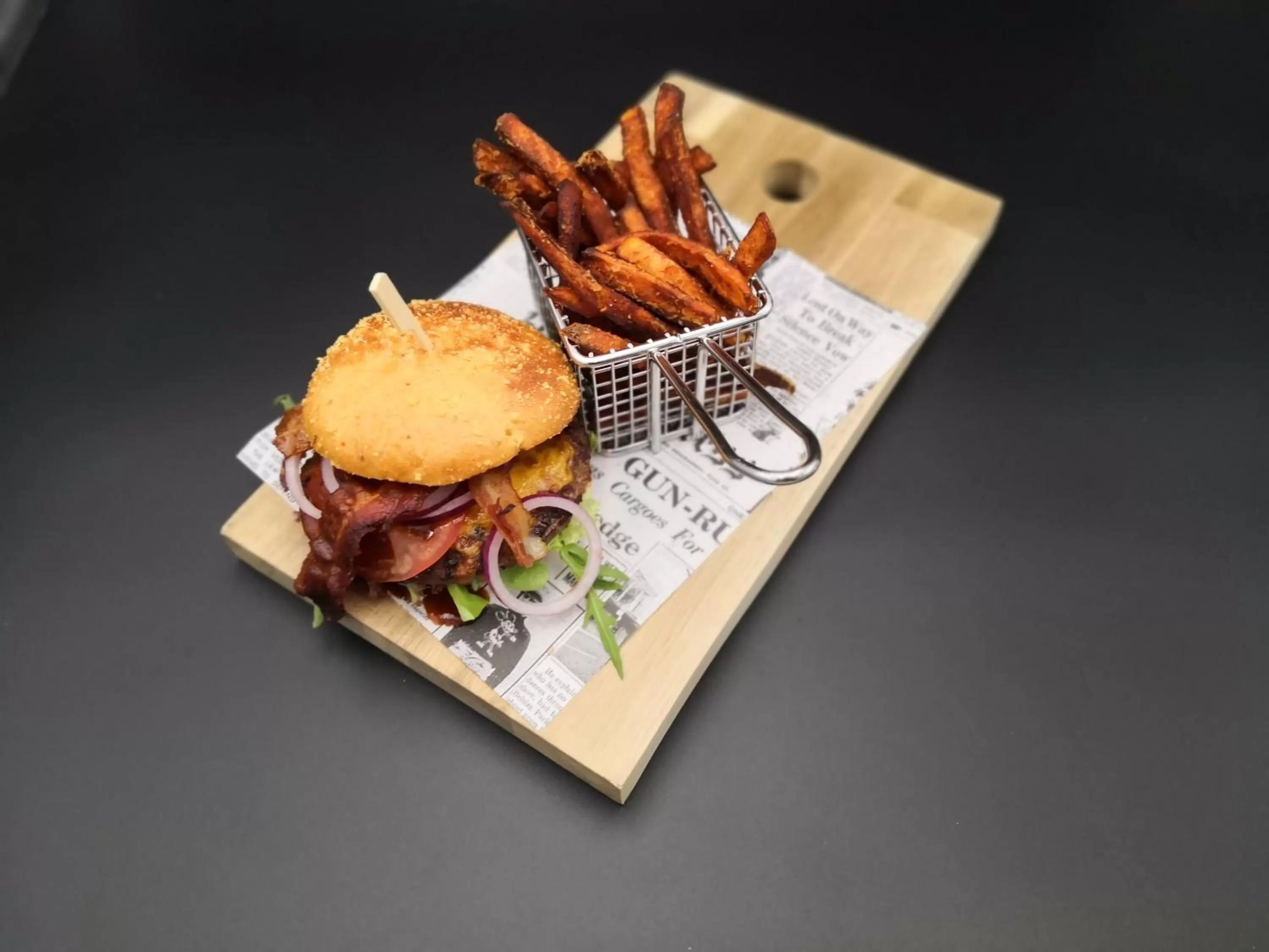 Restaurant/places to eat in Holiday Inn Zürich Messe by IHG