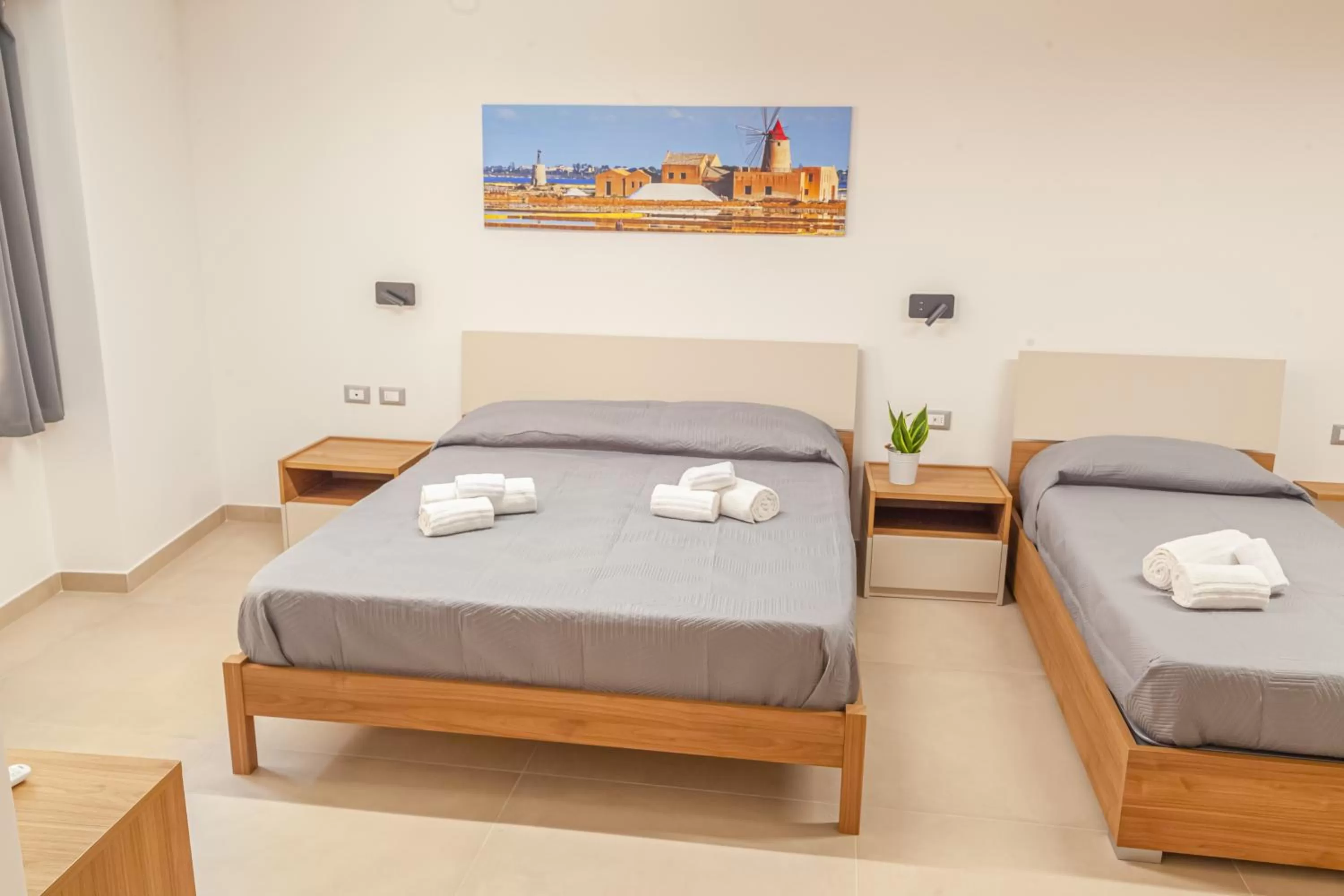 Photo of the whole room, Bed in Isgrò Rooms