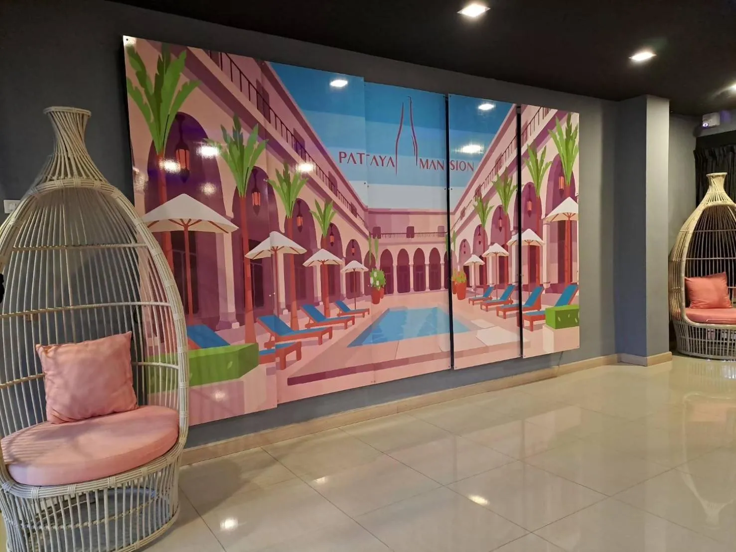 Decorative detail in PM Lake Mabprachan Pattaya