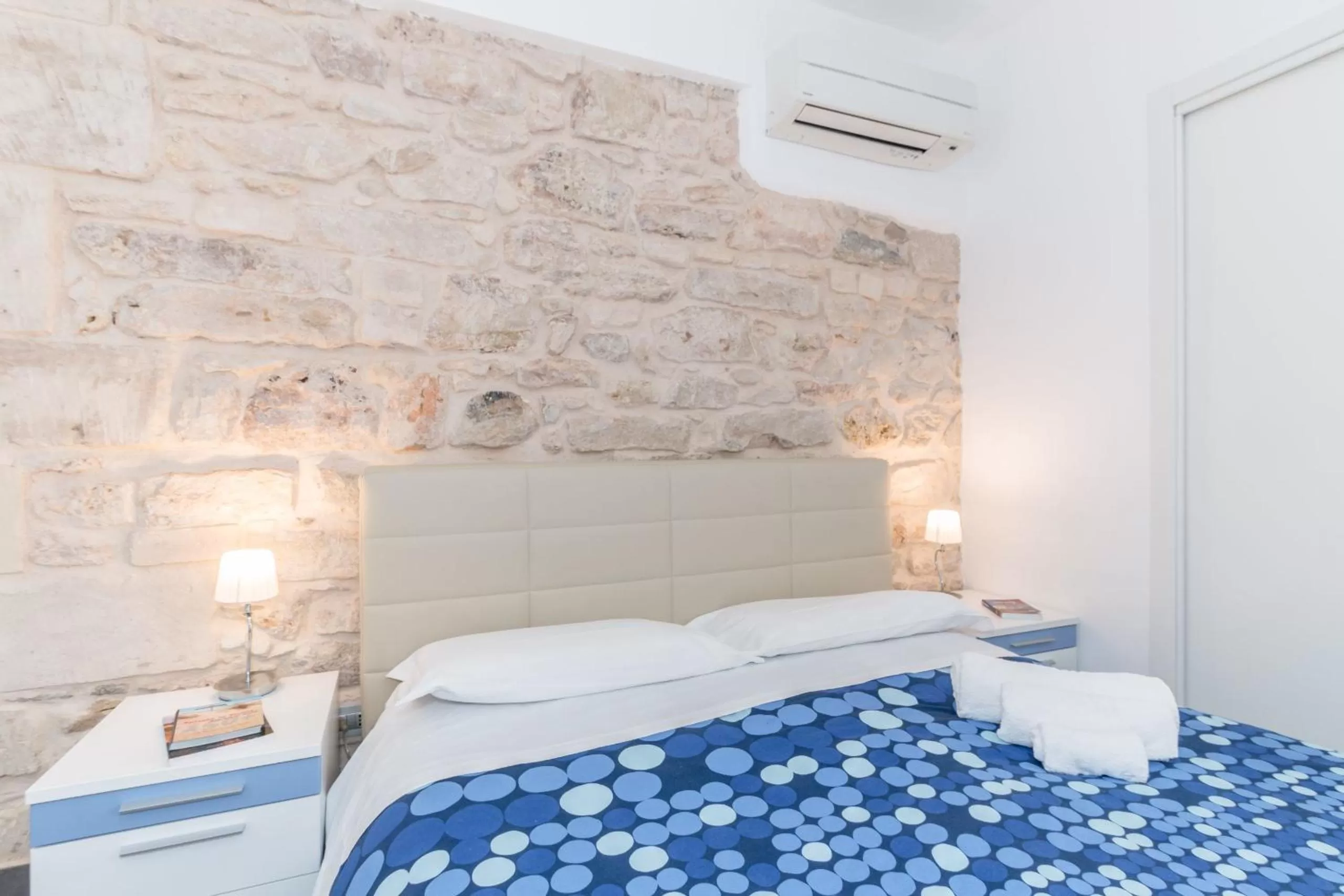 Bedroom, Bed in B&B Bianco E Blu