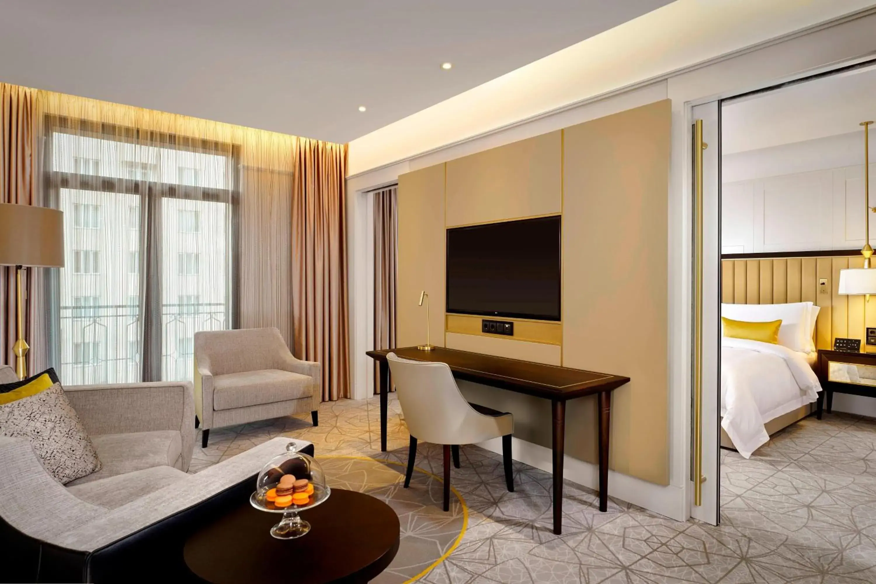 Living room, TV/Entertainment Center in The Alexander, a Luxury Collection Hotel, Yerevan